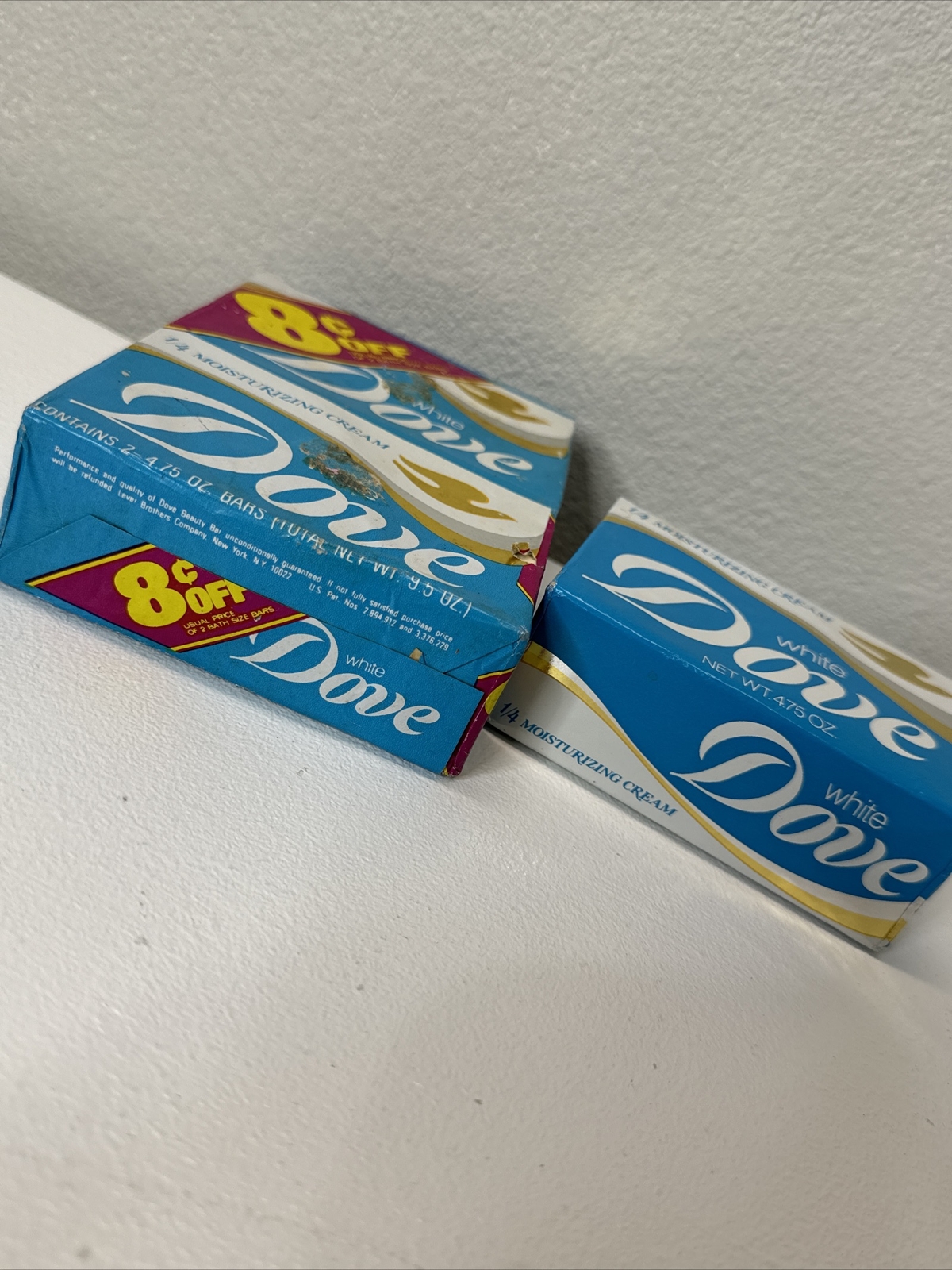 3 Vintage Dove Beauty Soap Bath Bars White 1/4 Moisturizing Cream 4.75 oz Prop