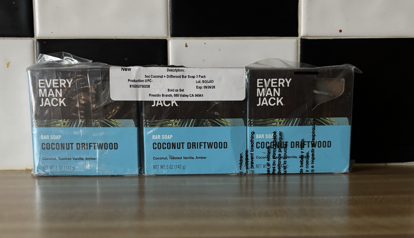 Every Man Jack Cold Processed Mens Bar Soap – Coconut + Driftwood Scent – 3Pack