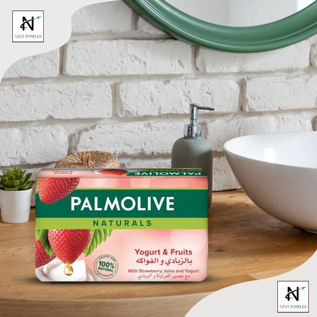 Palmolive Naturals Whitening Bar Soap With Strawberry Juice & Yogurt 90g 15 Pcs