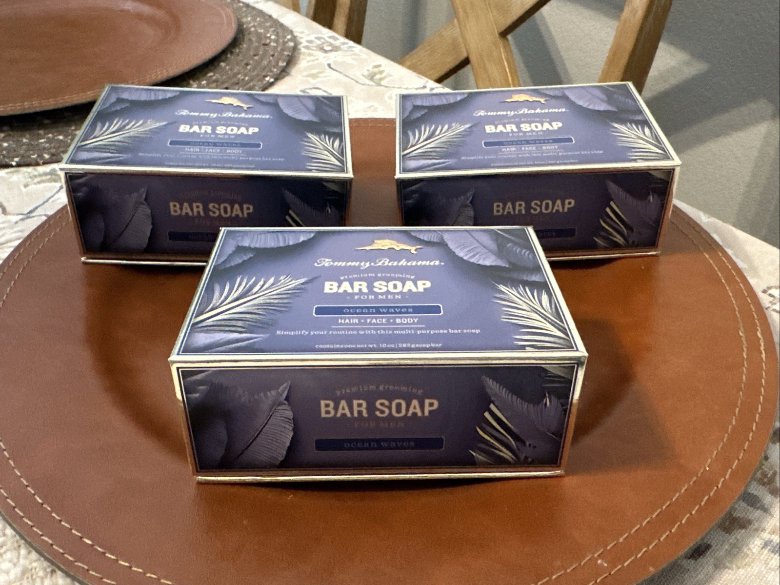 Tommy Bahama OCEAN WAVES Jumbo Bar Soap for Men Lot Of THREE 10 oz Bars