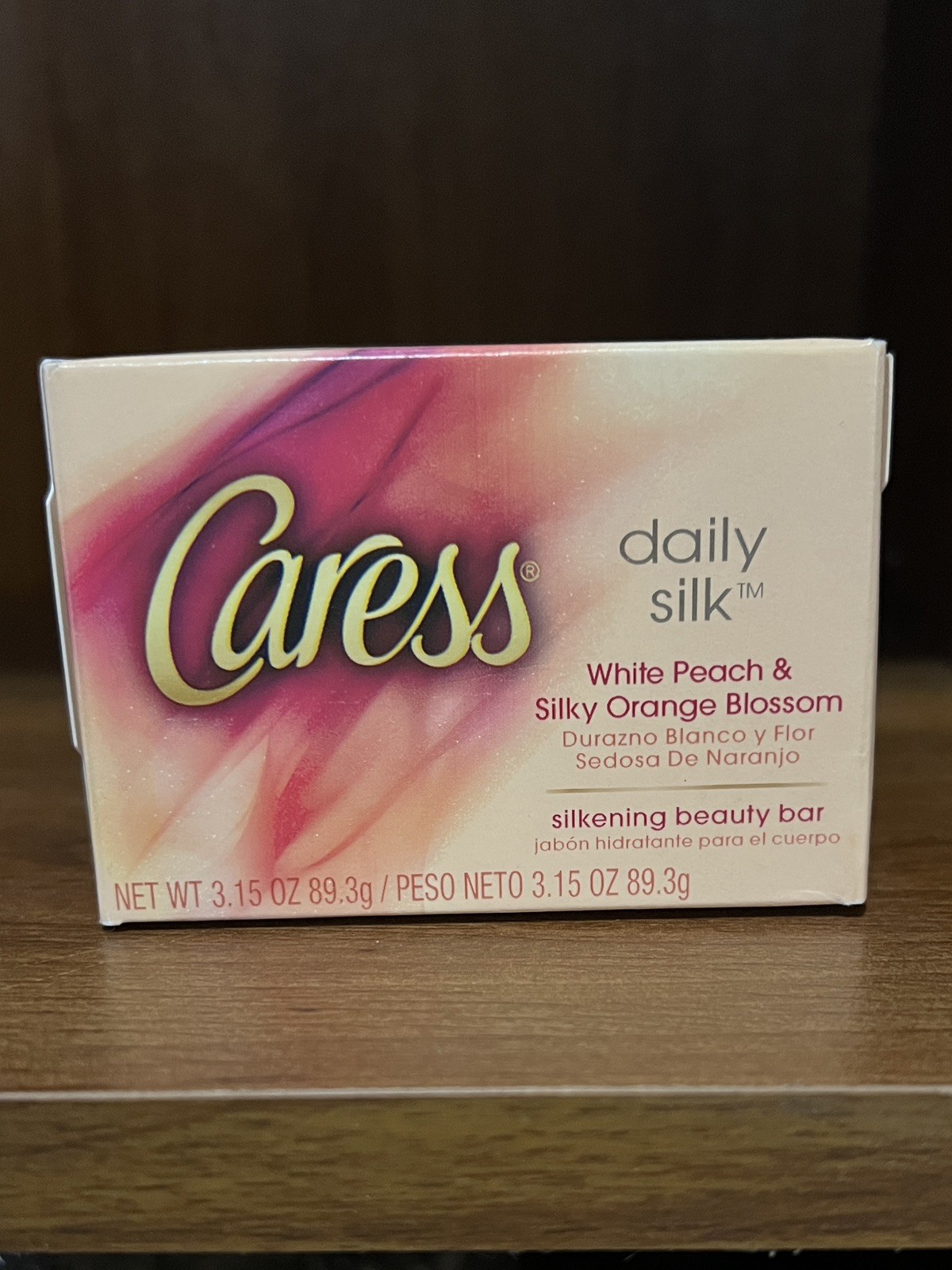 Caress Daily Silk Soap White Peach Silky Orange Blossom 3.15 oz Bar New