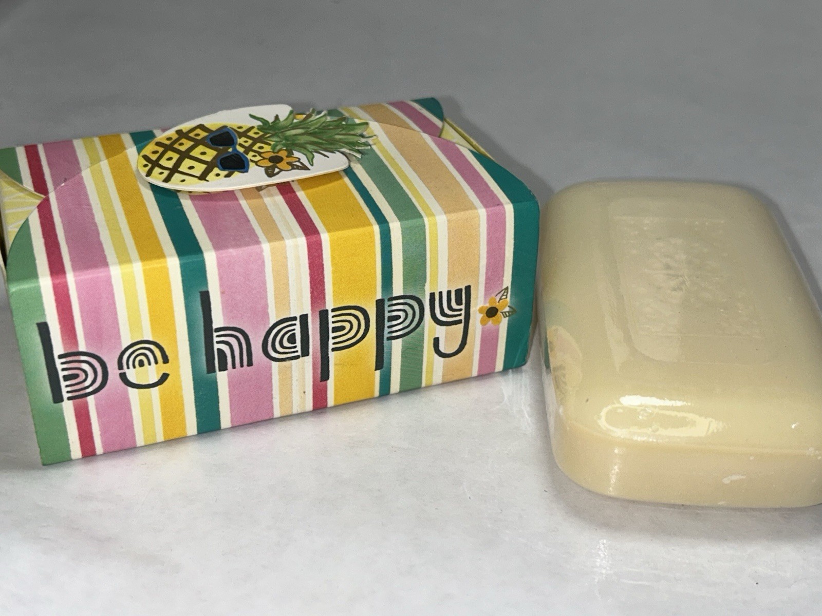 Punch Studio Rose Vegetable Based Luxury Scented Bath Bar Soap 4 oz Keepsake Box
