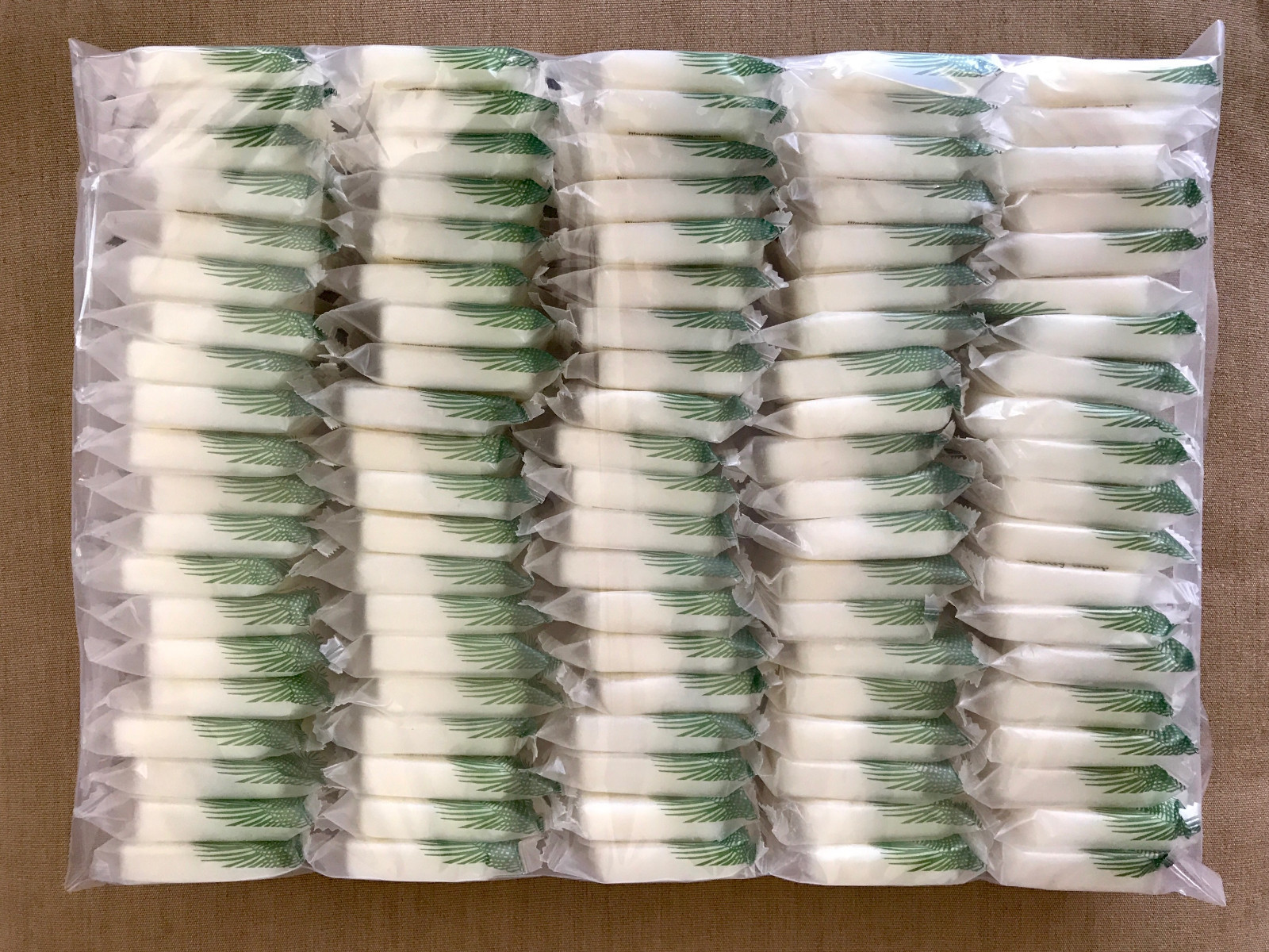 50 Pieces Bulk Hotel Bath Soap – 1oz/28g Travel Size Bar Soaps