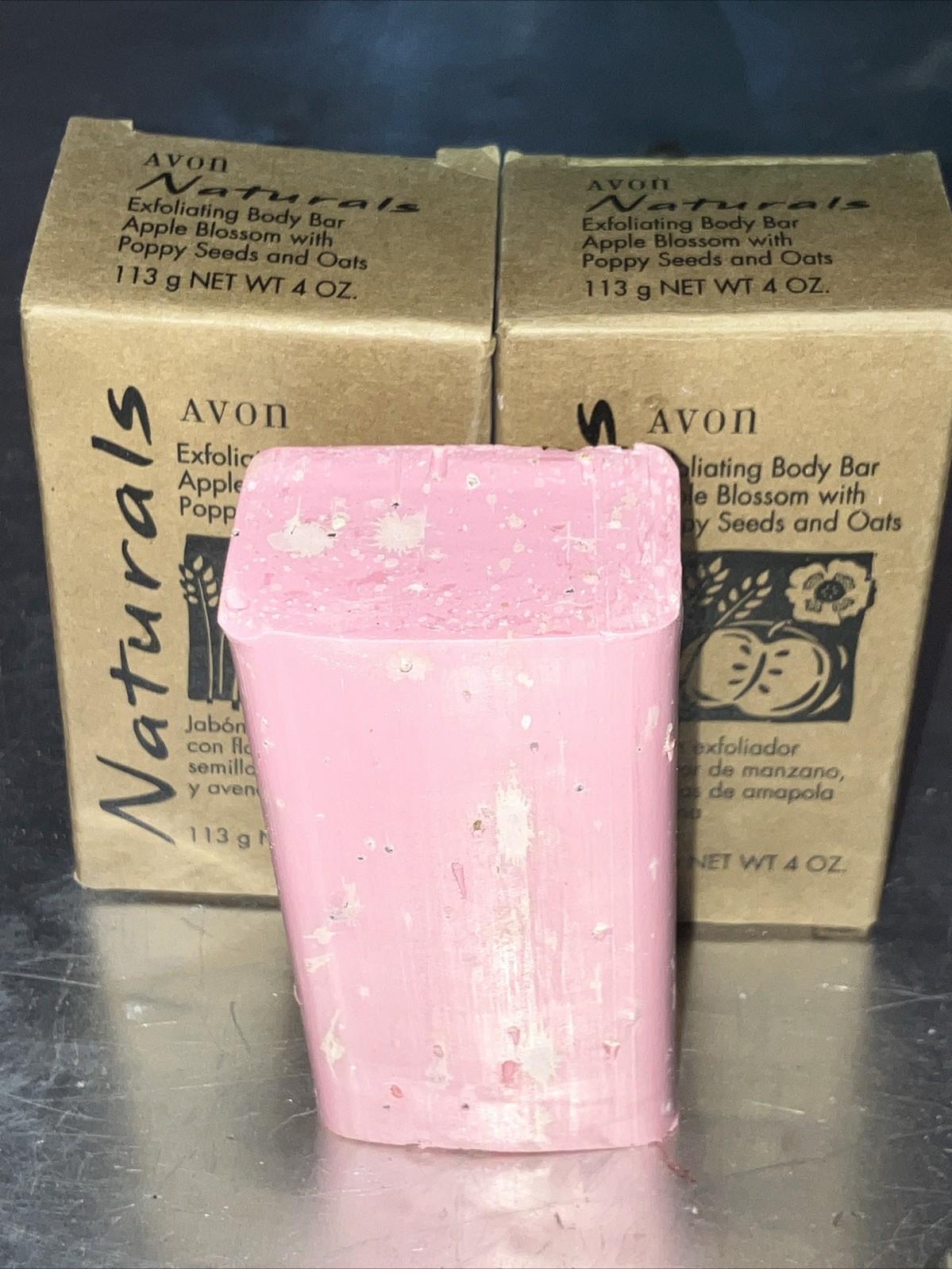 🌸AVON Lot of 2 Naturals exfoliating body bar 4 Oz Apple blossom w Poppy Seeds