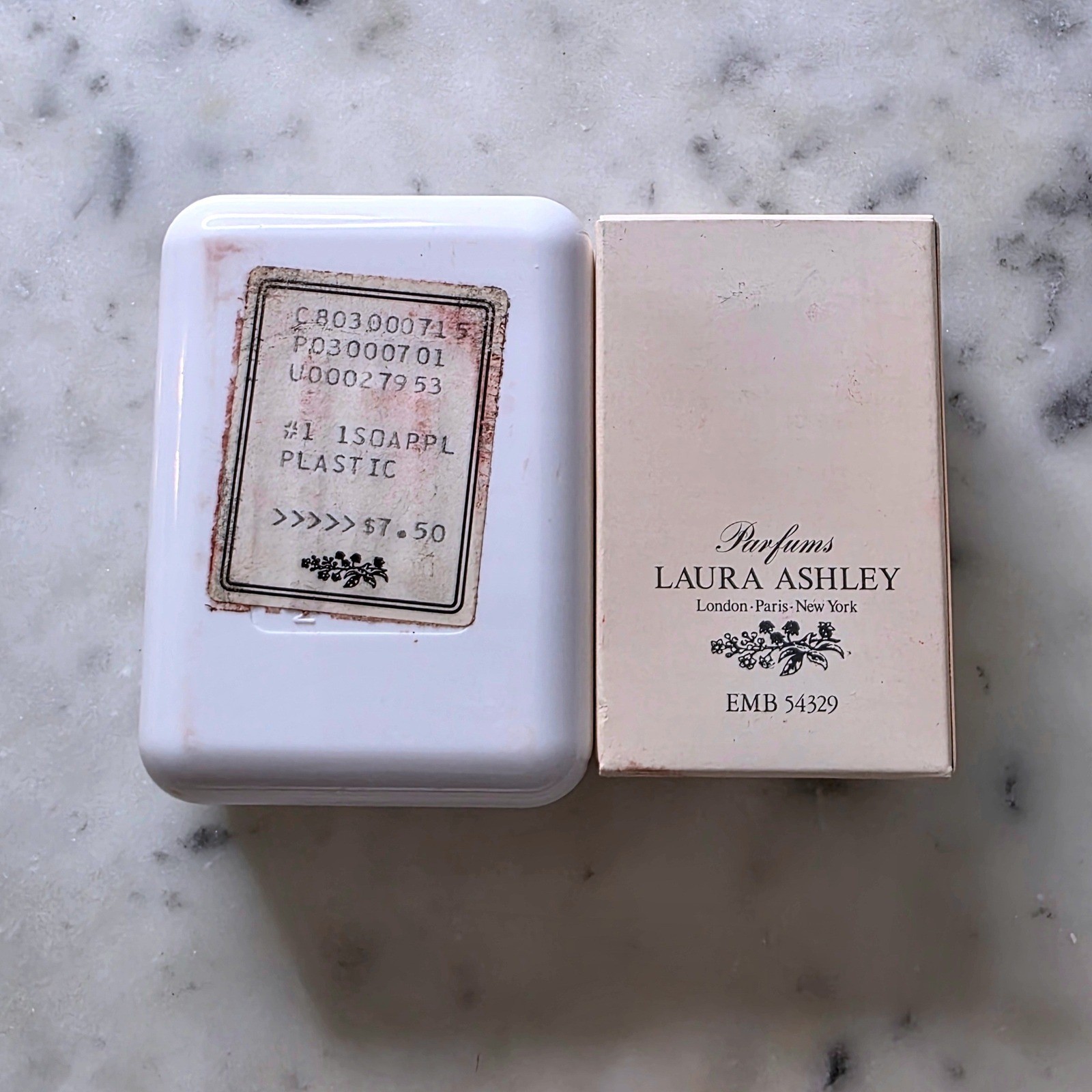 Vtg Laura Ashley No 1 Soap Bars set 2 Plastic Travel Case Original Box Sealed