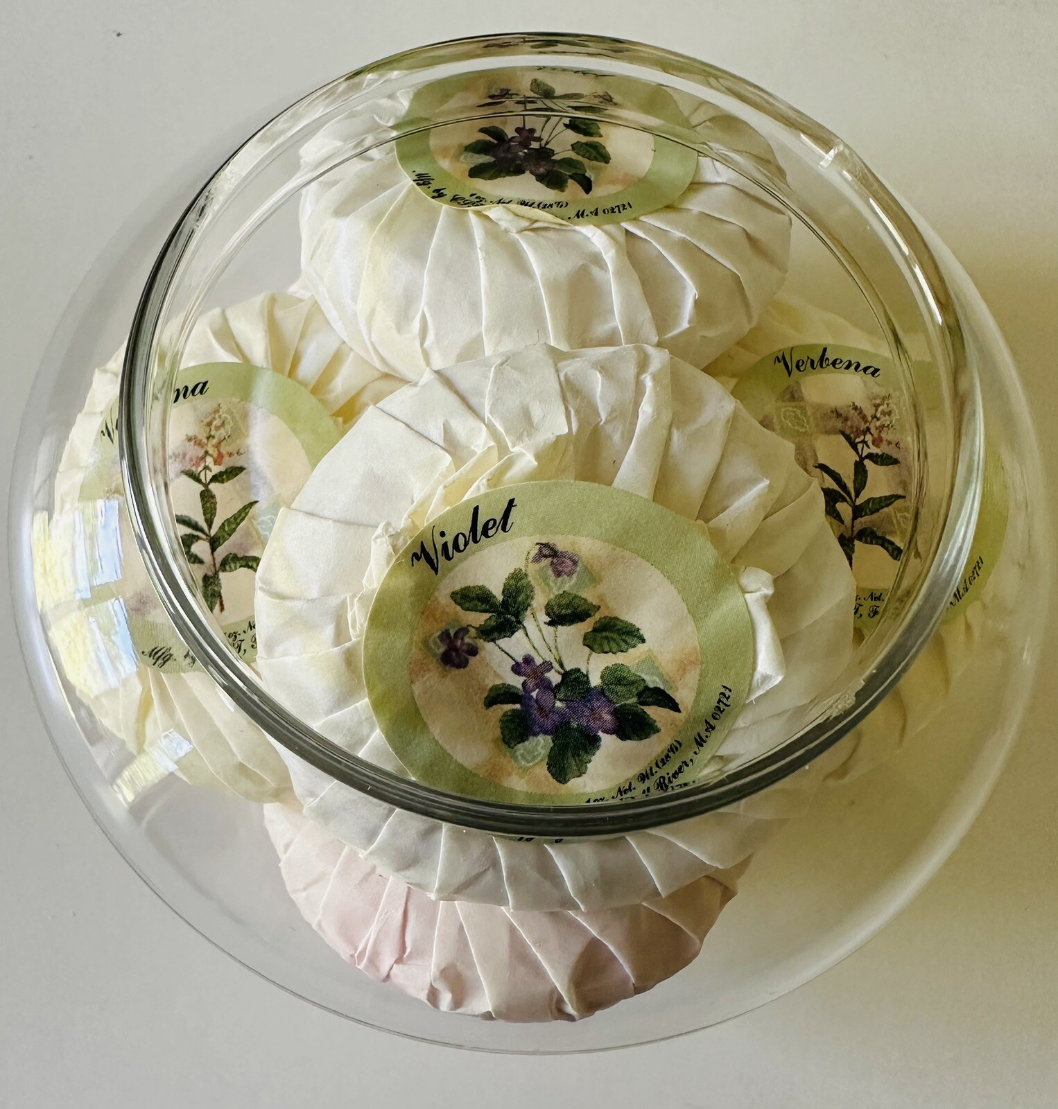 Clear Glass Soap Container with 6 Soap Cakes 6 oz 170 Gram Fall River, MA – USA