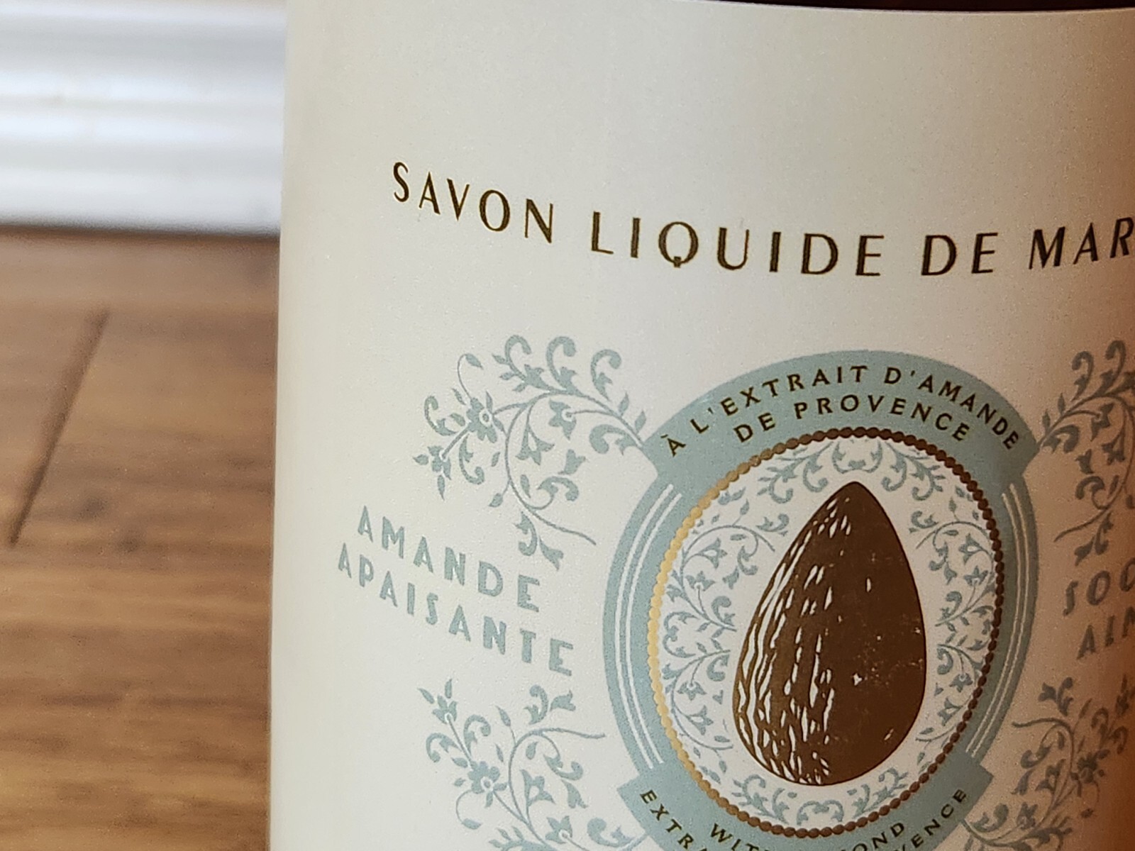 Panier Des Sens Liquid Soap Soothing Almond 25.3 fl.oz. / 750ml Made In France