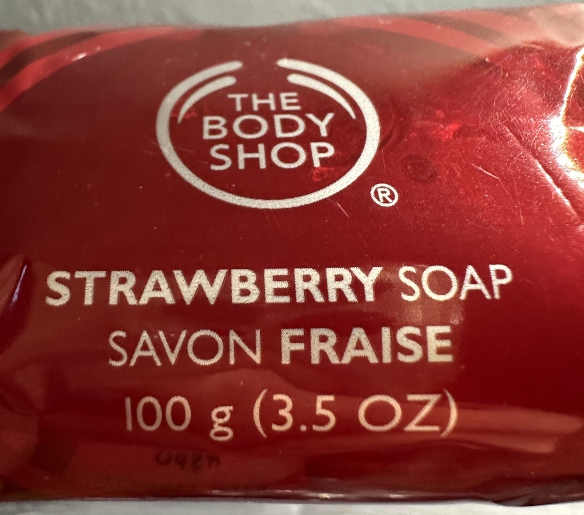 The Body Shop Strawberry Soap And Scrubby With Strawberry Juice 100g/3.5oz. New