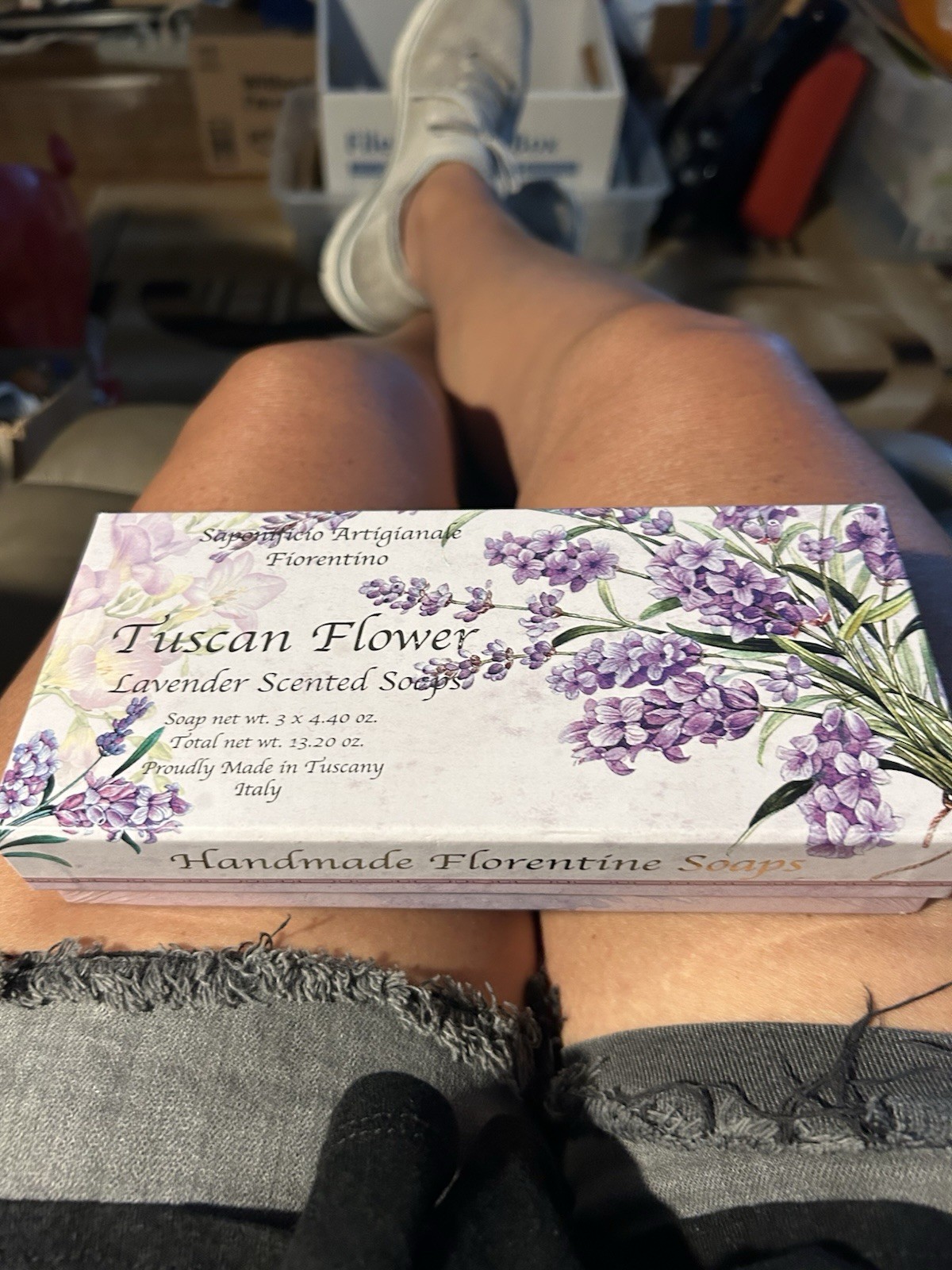 Soaps SAPONIFICIO TUSCAN FLOWER LAVENDER SCENTED FLORENTINE SOAPS 3 x 4.40 oz