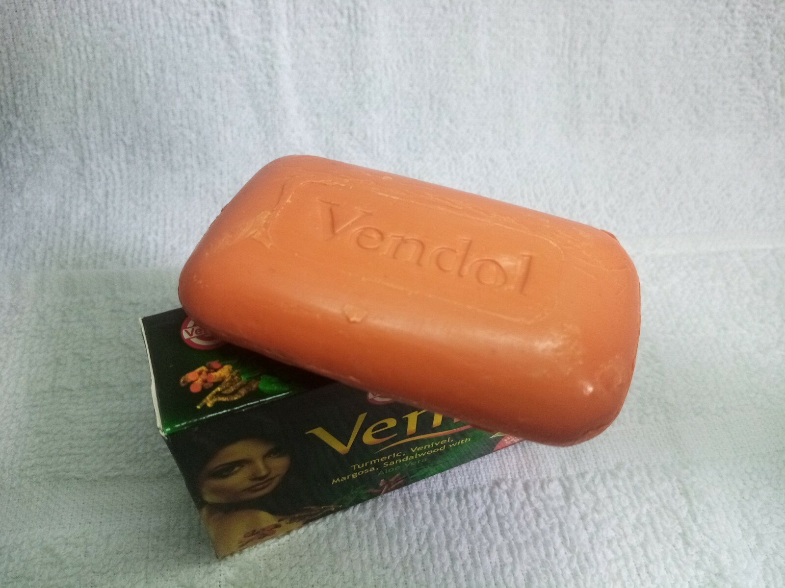 Herbal Beauty Ayurvedic VENDOL VENIVEL Body SOAP Natural Venivel Sri Lanka 80g