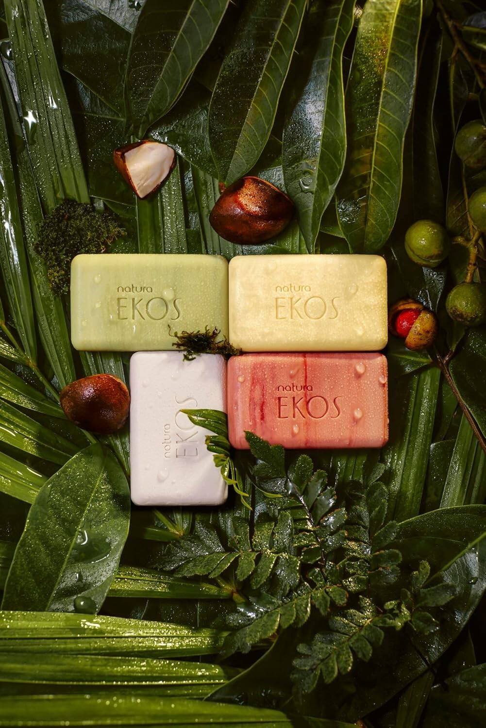 natura – Ekos Ucuuba, Castanha, Andiroba, Maracujá Bar Soap Set (4 Pack)