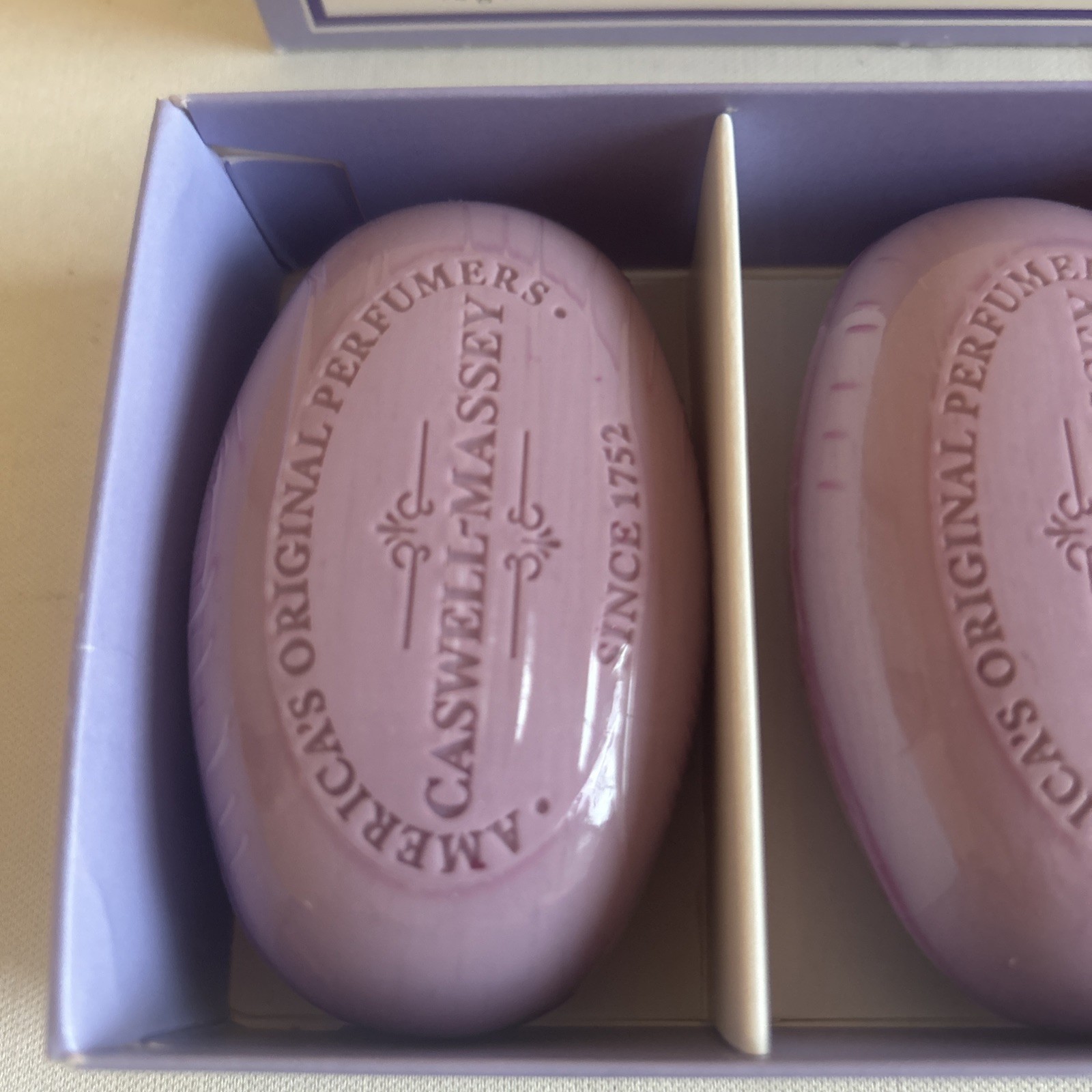Caswell-Massey Classics English Lavender Floral Soap Set
