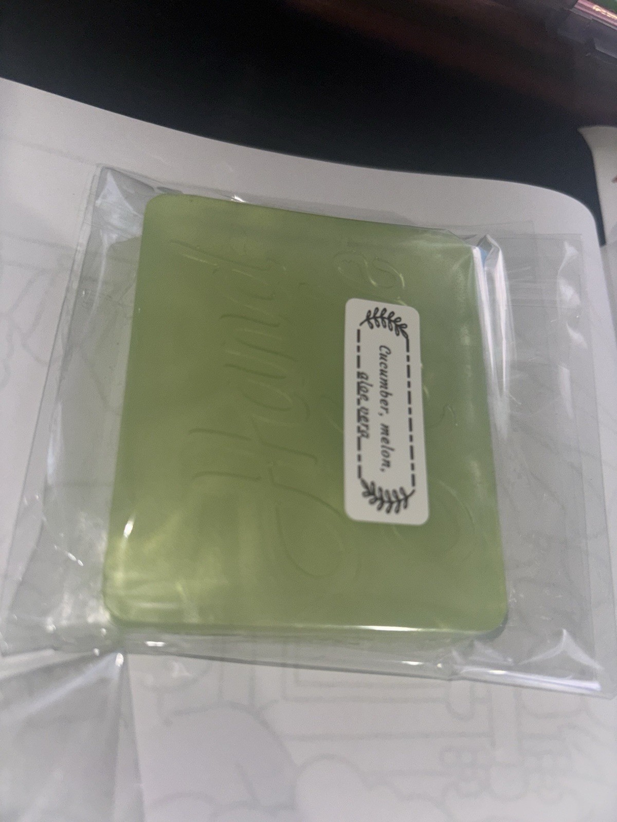 Cucumber Melon Aloe Vera Scent Body Bar Soap Green Rectangular Unisex