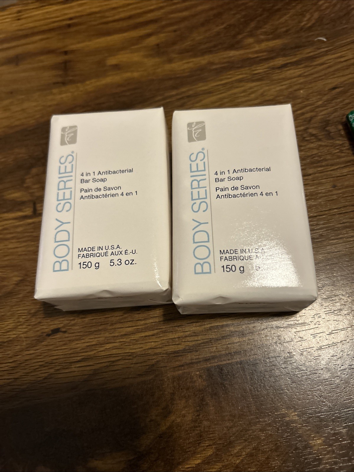 AMWAY Body Series 4 in 1 Antibacterial Bar Soap With Triclocarban 1% Lot of 2
