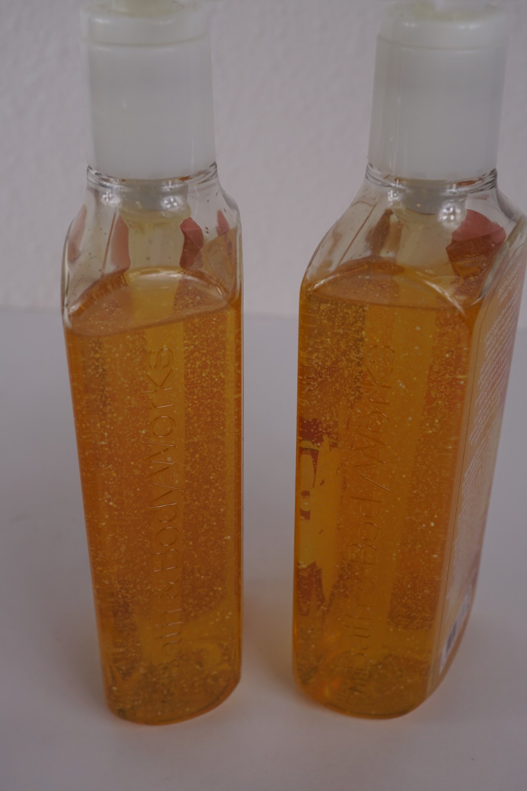 2 BATH & BODY WORKS WILD HONEYSUCKLE DEEP CLEANSING GEL HAND SOAP