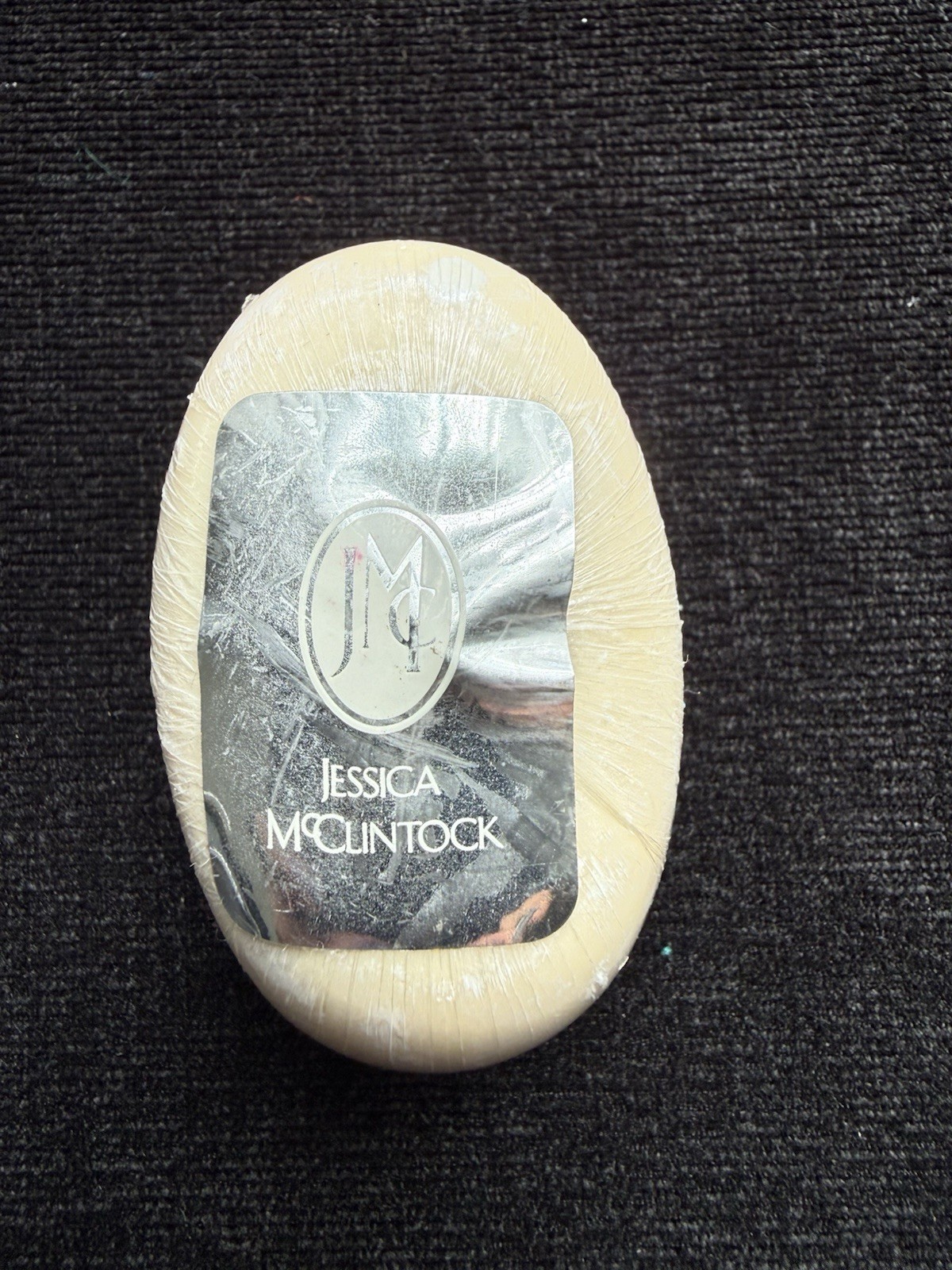 Jessica McClintock Oval White Body Bar Soap for Women, Body & Hands travel size