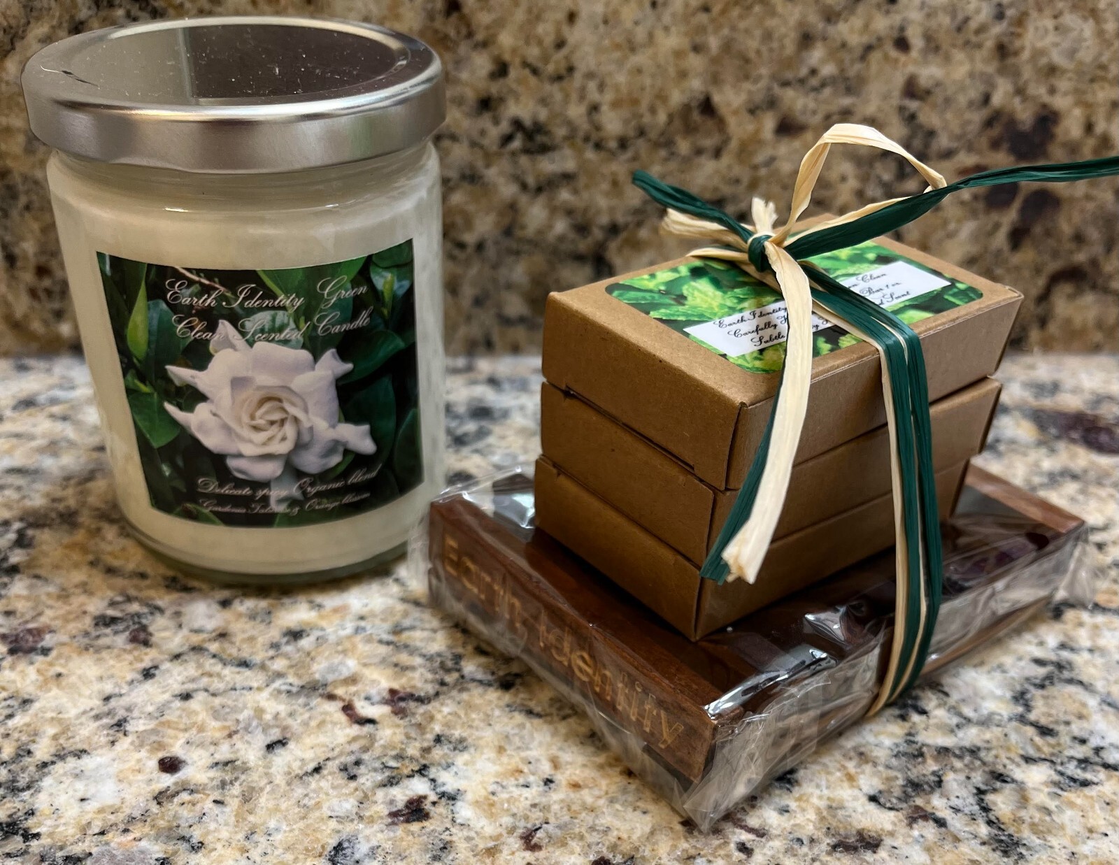 Sustainable Gift of Scented Subtle Mint Herbal Soap & Candle Delicate Gardenia 