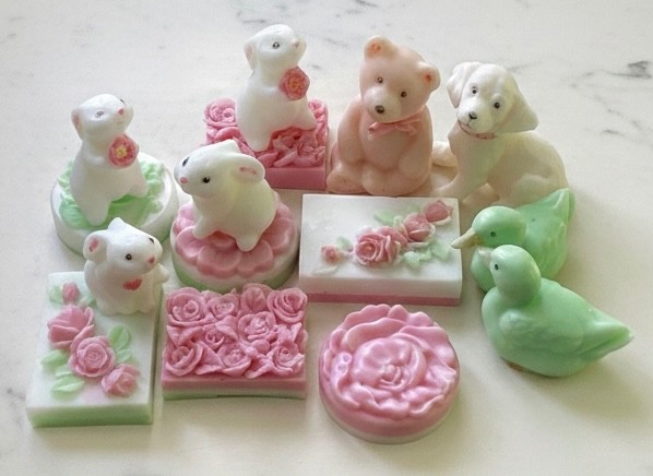 Decorative springtime soap set: 4 chicks and 2 bunnies, 2” and 2.5”