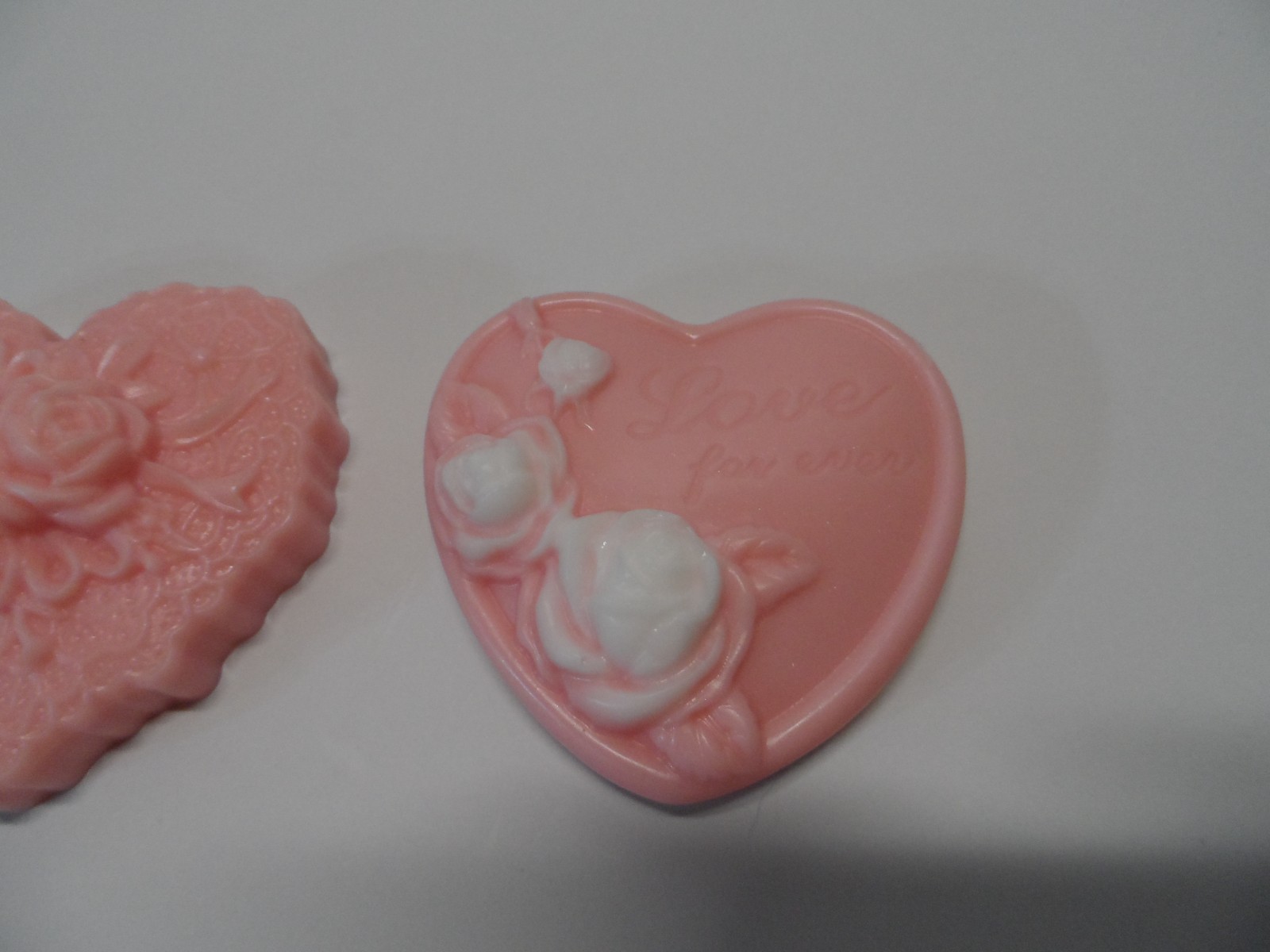 Lot of 2 Roses and Hearts Love Forever Decorative Soaps Pink/White