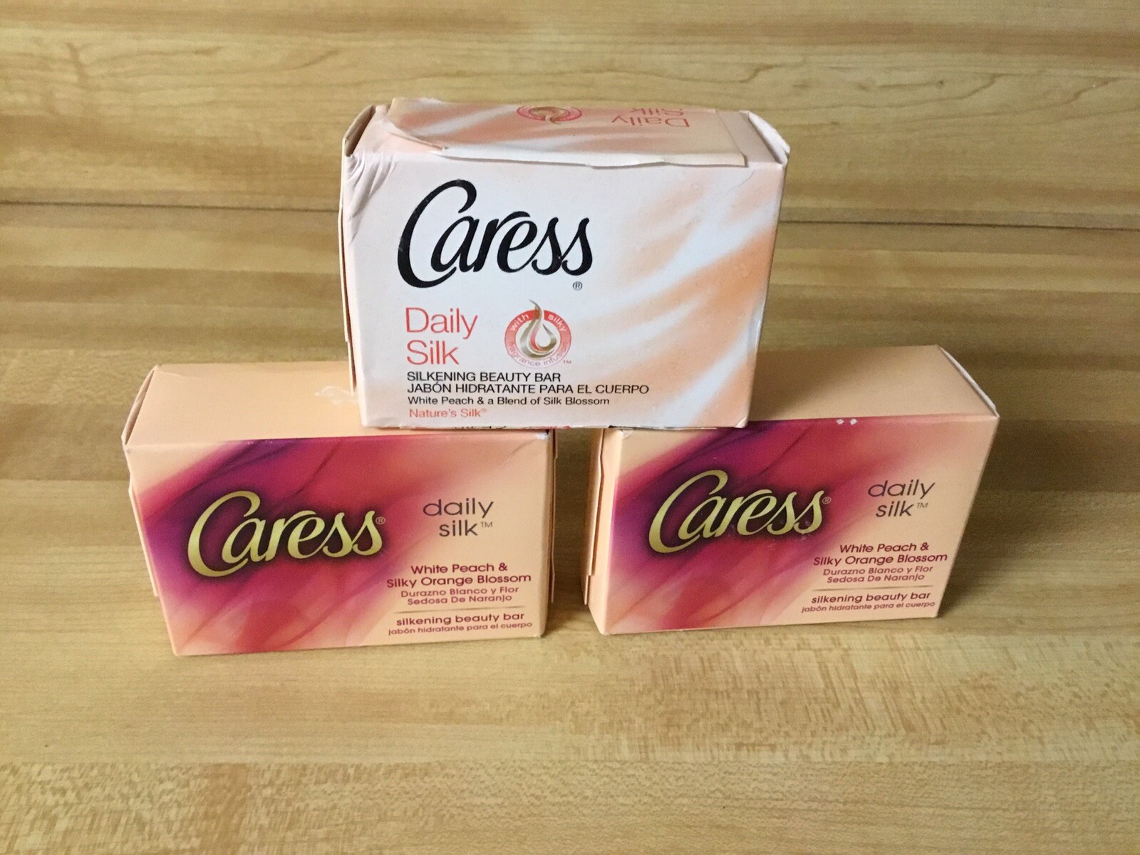 3 Caress Daily Silk Silkening White Peach & Silky Orange Blossom Beauty Bar