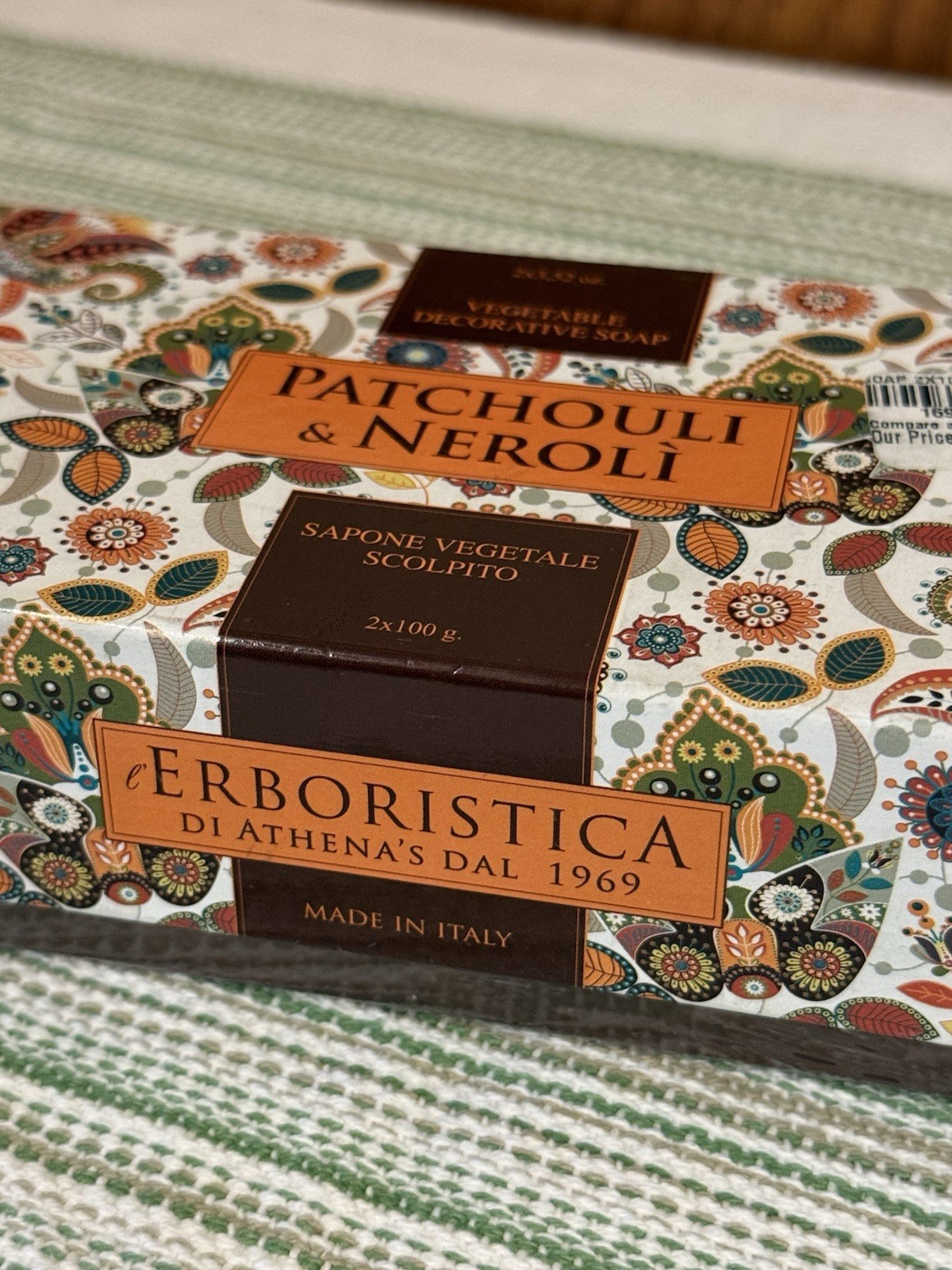 L’Erboristica Athena’s Patchouli & Neroli Vegetable Decorative Soap Set (2x100g)