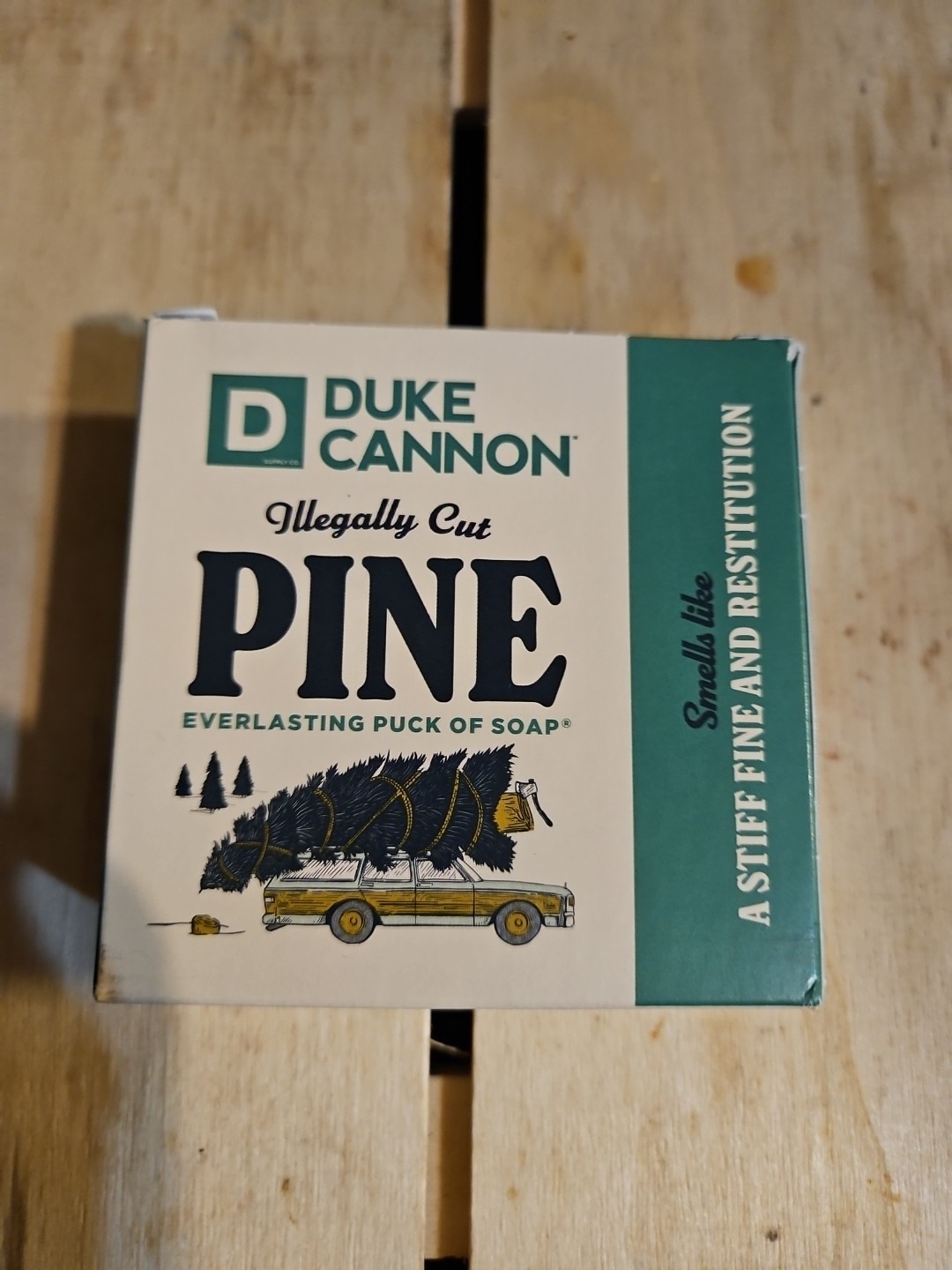 NEW Duke Cannon Men’s Illegally Cut Pine Everlasting Puck Of Soap 5 oz