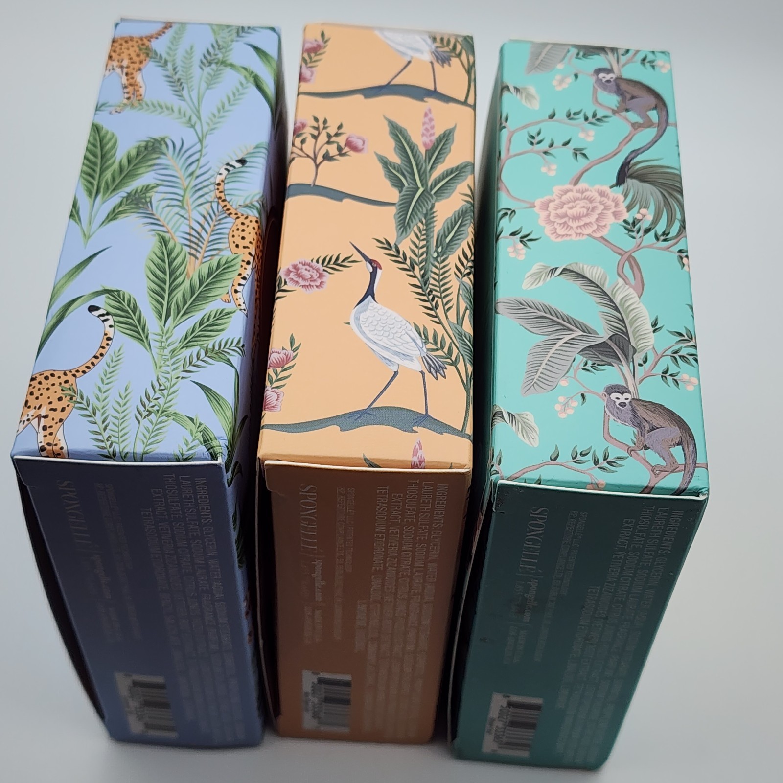 Spongelle Art Chinois Mystic Oud, Lavender Sky, Star Tiger Lily Body Wash Sponge