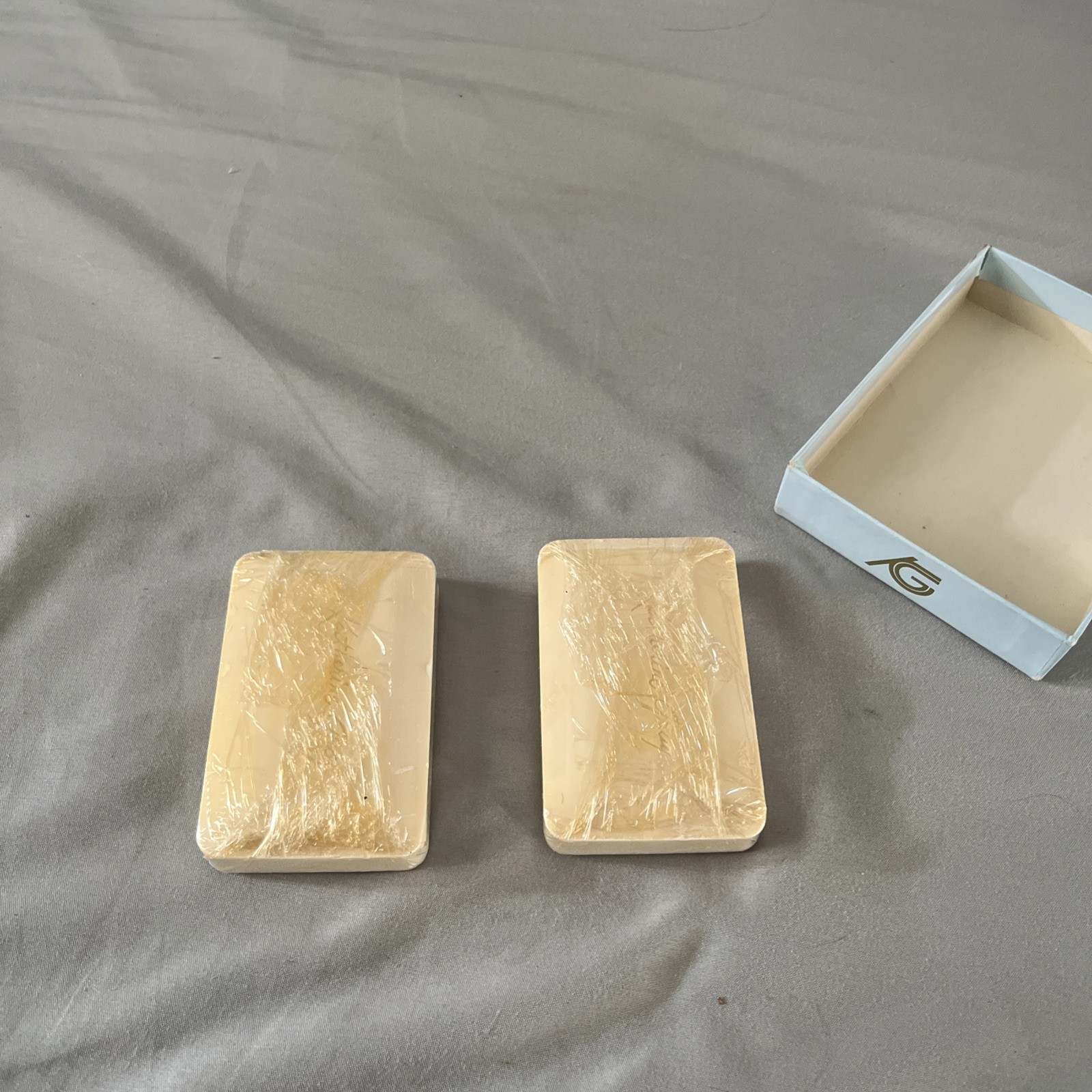 VINTAGE Katherine Gray Soap Hard French Milled Bar Soap Golf Graphic