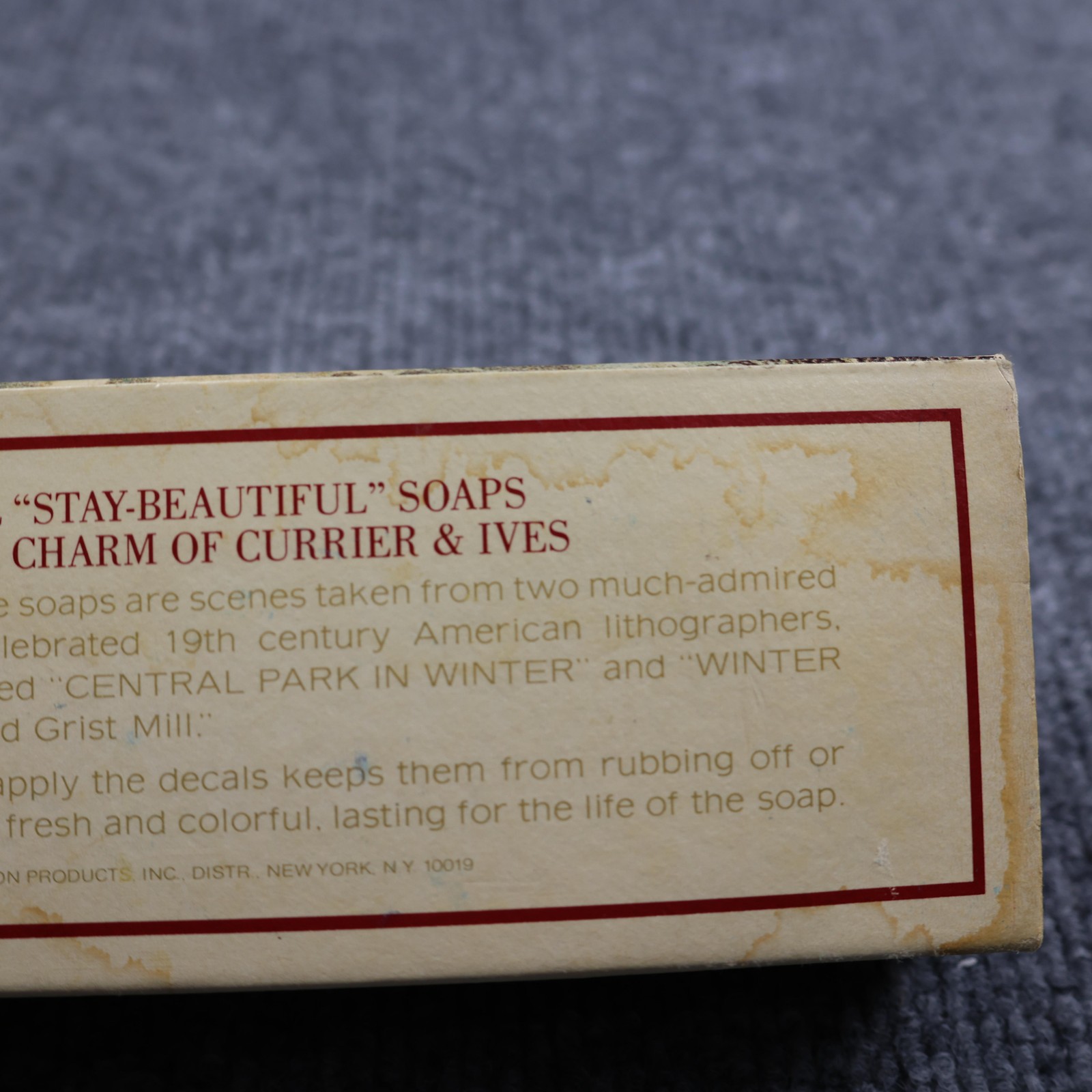 Vintage Avon 1876 Winterscapes Currier & Ives Fragranced Soaps Set 2 Bars 6oz