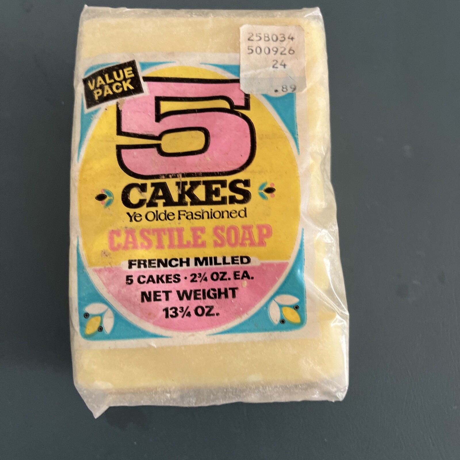 VTG 5 Cakes Ye Olde Fashioned FRENCH MILLED SOAP 2 3/4 Oz/each Yellow Durham USA