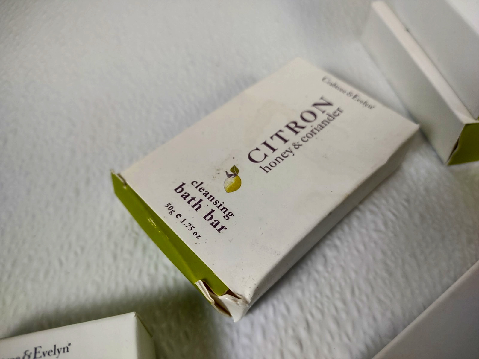 CRABTREE & EVELYN 12pc Citron Honey & Coriander Face & Bath Travel Size Bar Soap