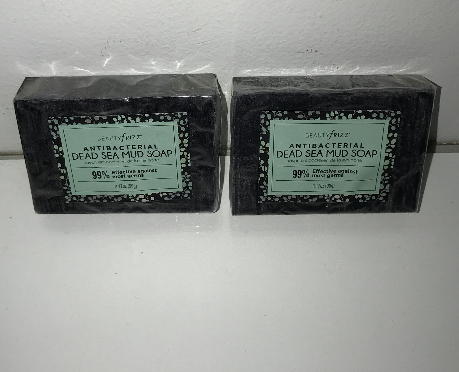 2 ANTIBACTERIAL DEAD SEA MUD SOAP 99% Affective against most germs 3.17oz – NEW!