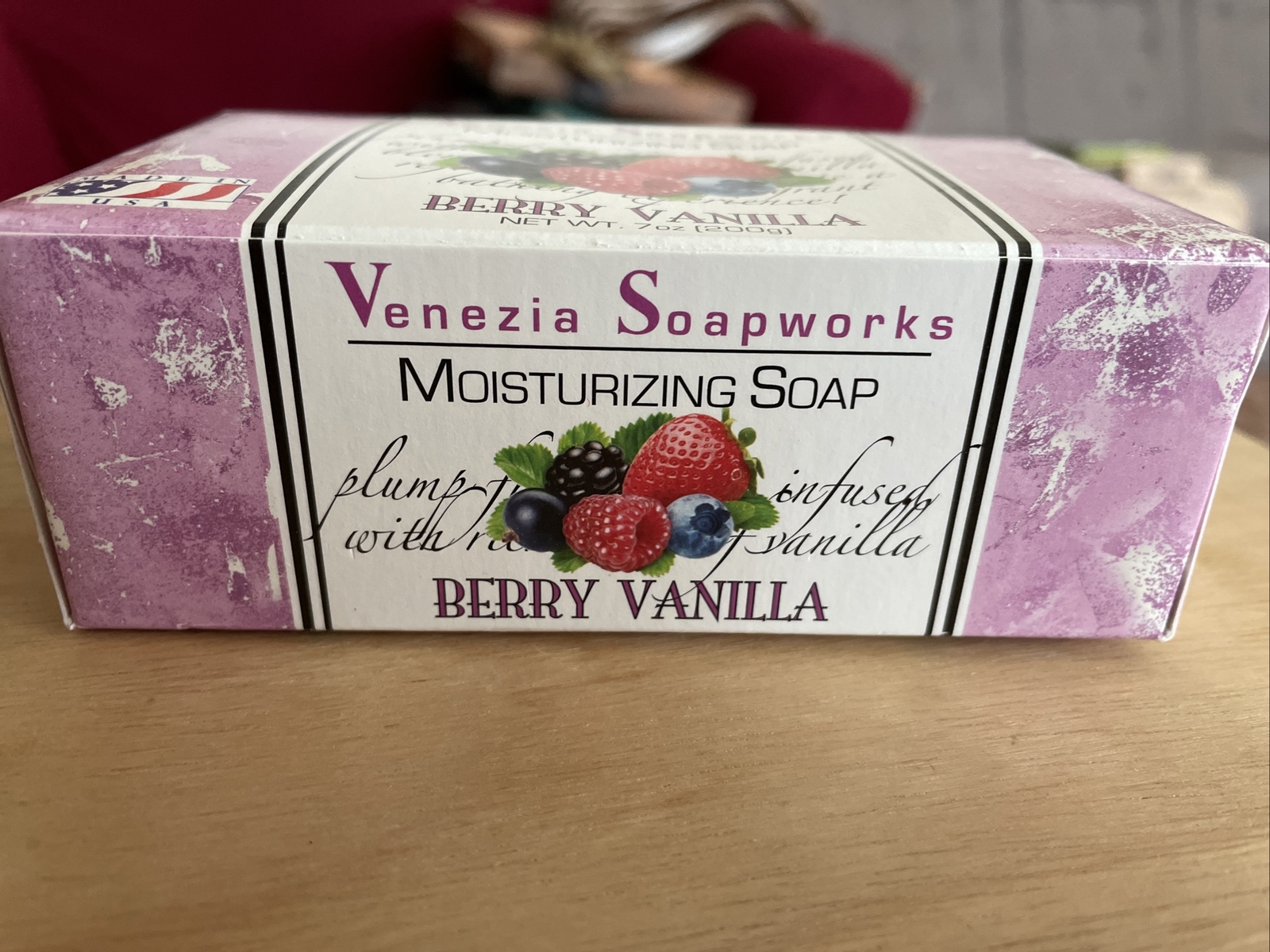 Venezia Soapworks Moisturizing Soap Berry Vanilla 7oz