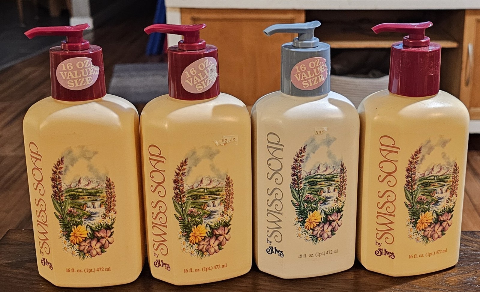 Vintage St Ives Swiss Soap Hand Body Liquid Lot Of 4 16fl oz 1988 New