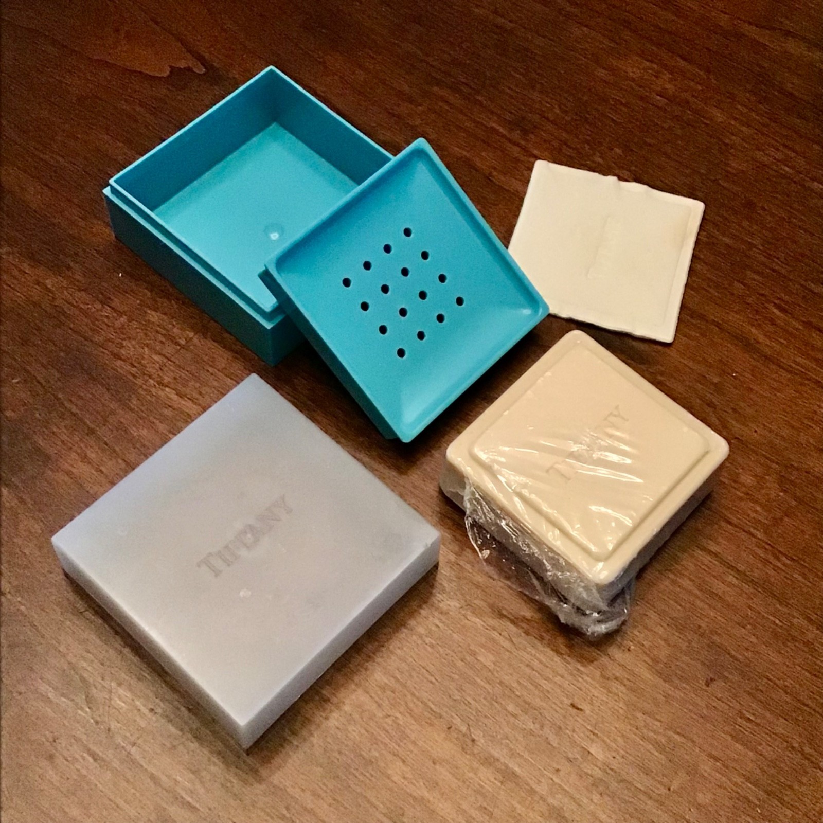 Tiffany & Co. 3.52 Oz. Net Wt. 100G Perfumed Soap in Case Unused READ