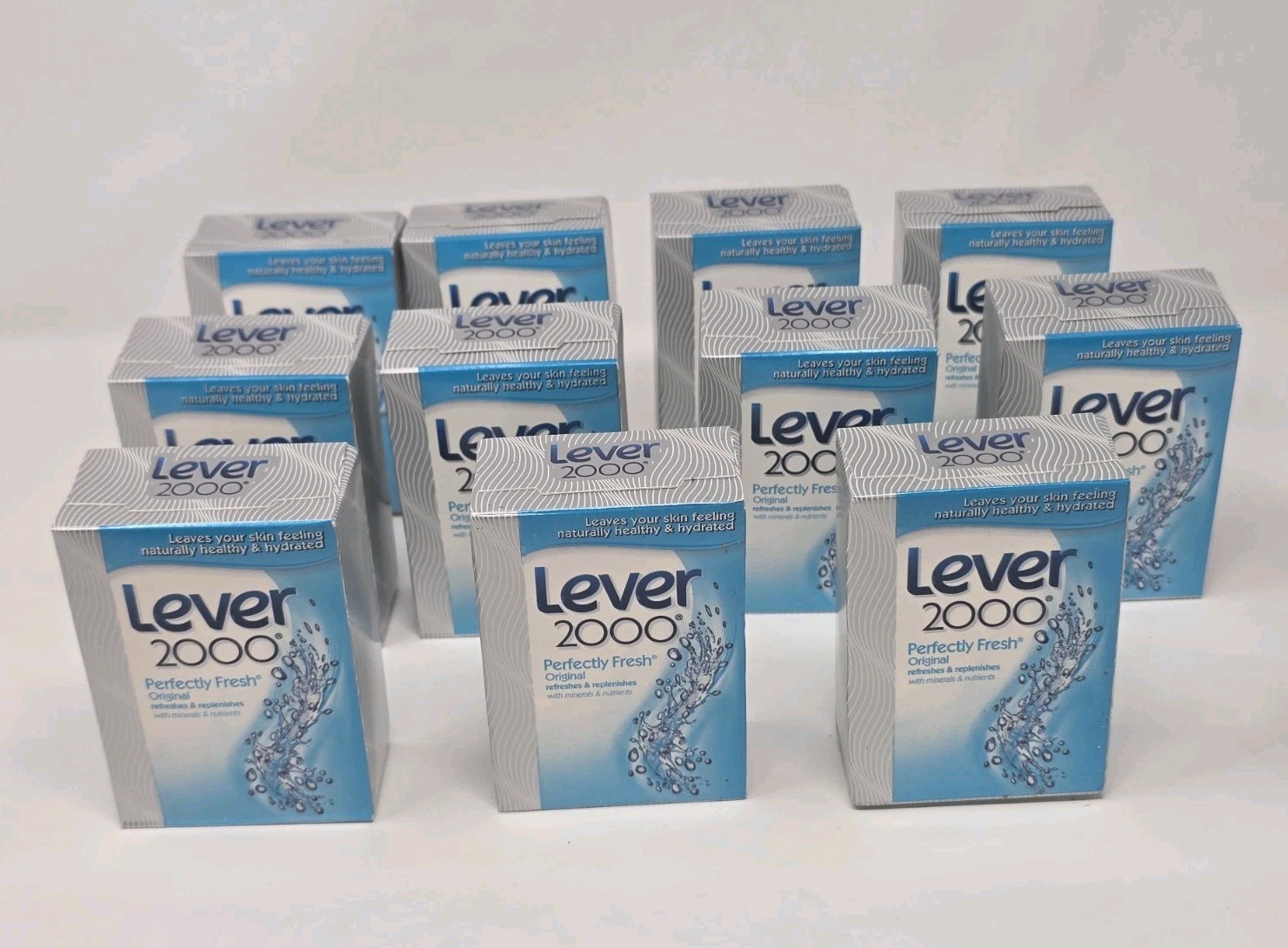 Lever 2000 Perfectly Fresh Original 4 oz Bar Soap 11 Bars Y2K SEALED