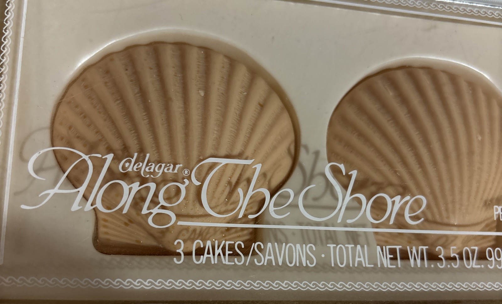 Delagar ALONG THE SHORE Seashell Perfumed Guest Soaps 3.5 oz New Vintage