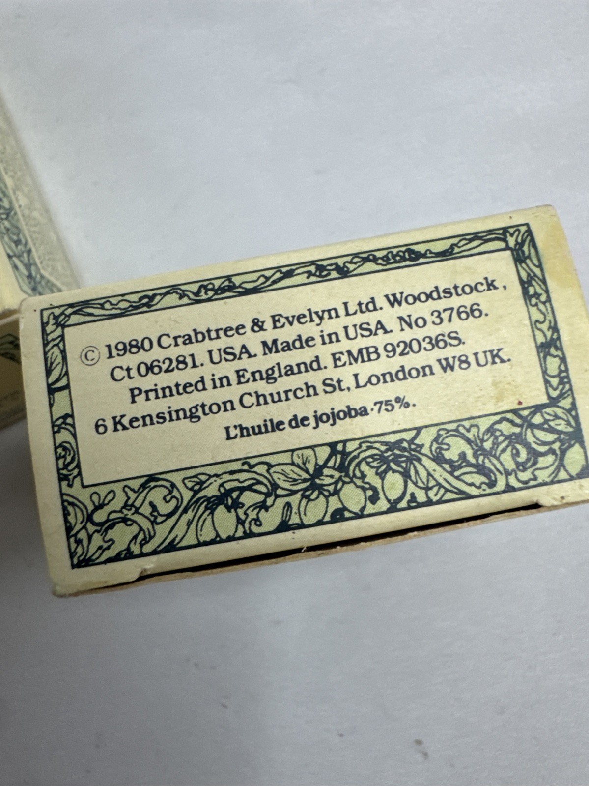 Set of 2 Crabtree Evelyn Jojoba Oil 3.5oz & 0.9oz Seashell Soap Lot Vintage NEW