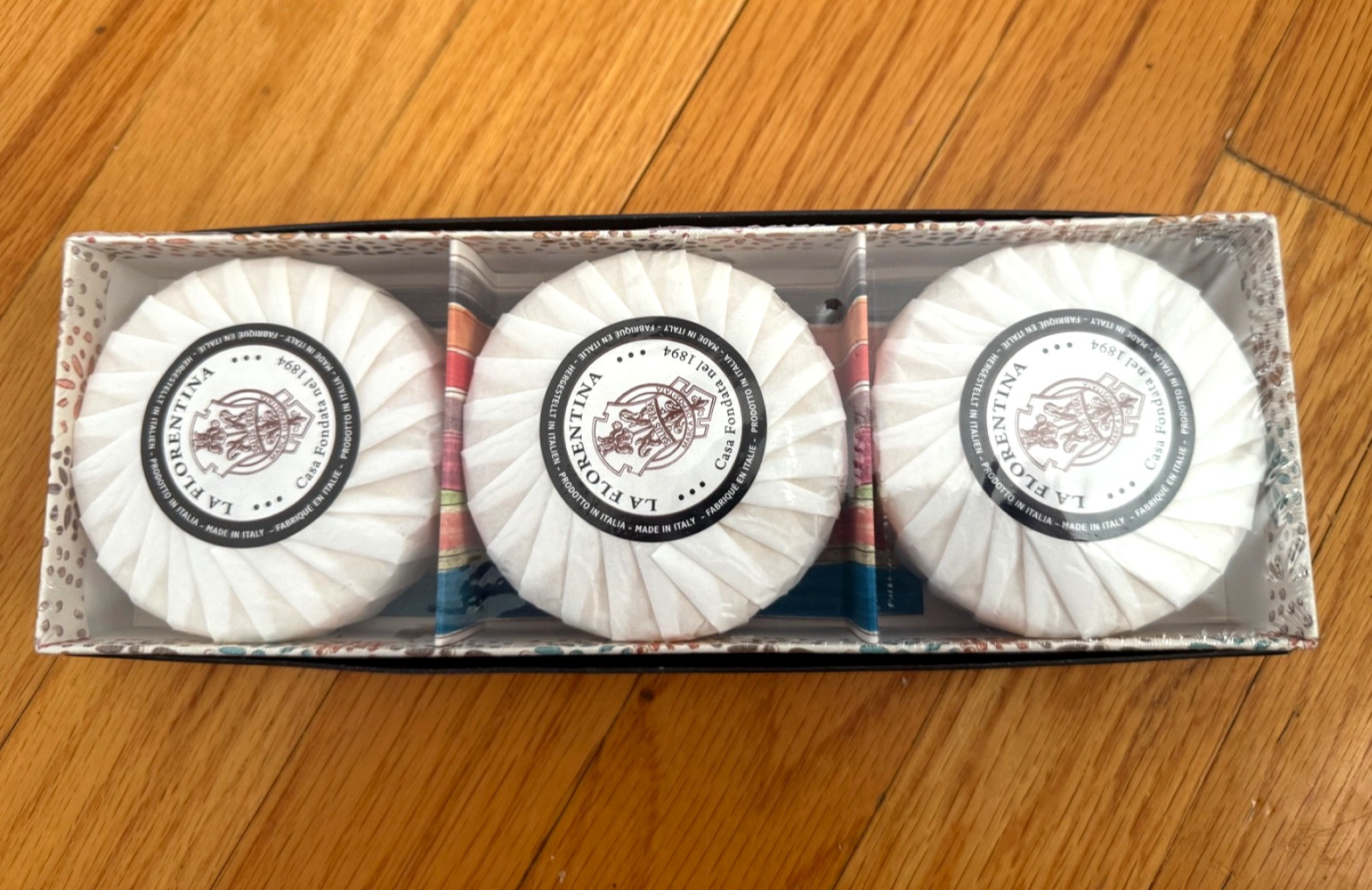 LA FLORENTINA Luxury Round Soap Vanilla Sandalwood Made in Italy (3) 4 oz Bars