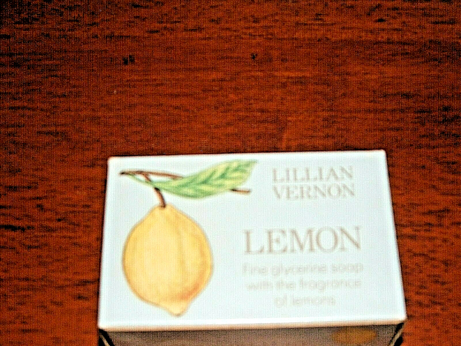 LEMON Soap Lillian Vernon 100 grams 3.5 OZ Unused NEW IN Box VINTAGE