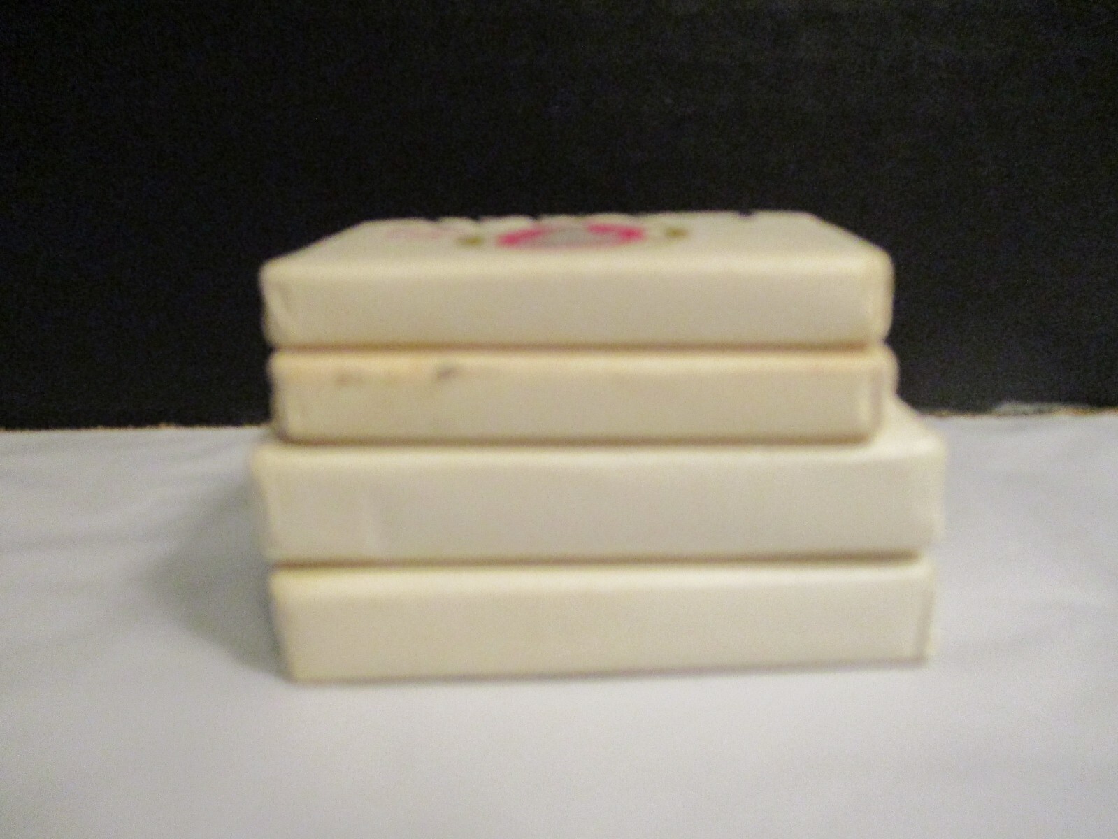 Lot 4 Bars Camay Hotel Travel Size Soaps 2 1 Oz, 2 .5 Oz NOS Unopened Vintage