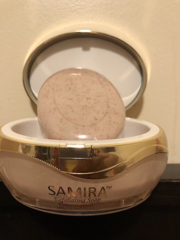 SAMIRA Exfoliating Soap Immense Whitening Therapy. Samira