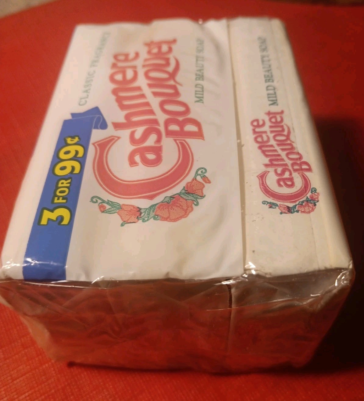 Vtg Cashmere Bouquet Beauty Soap 3 Bars 4.25oz NOS Classic Fragrance