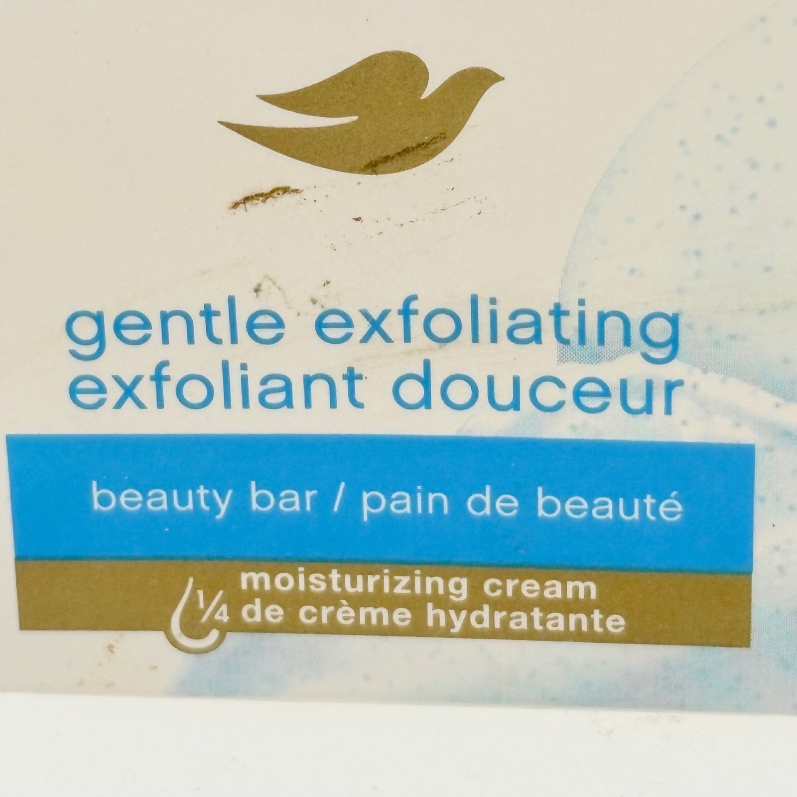 Dove Gentle Exfoliating Beauty Bar Soap with 1/4 Moisturizing Cream White Blue