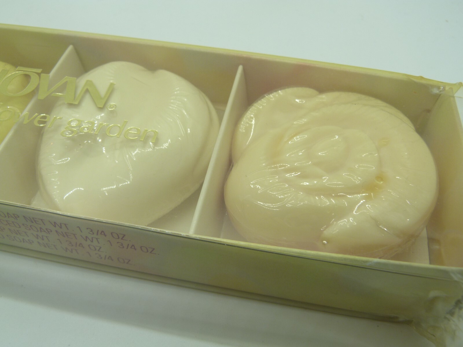Vintage Jovan Winter Flower Garden Fancy Guest Bathroom Gift Soap Sealed