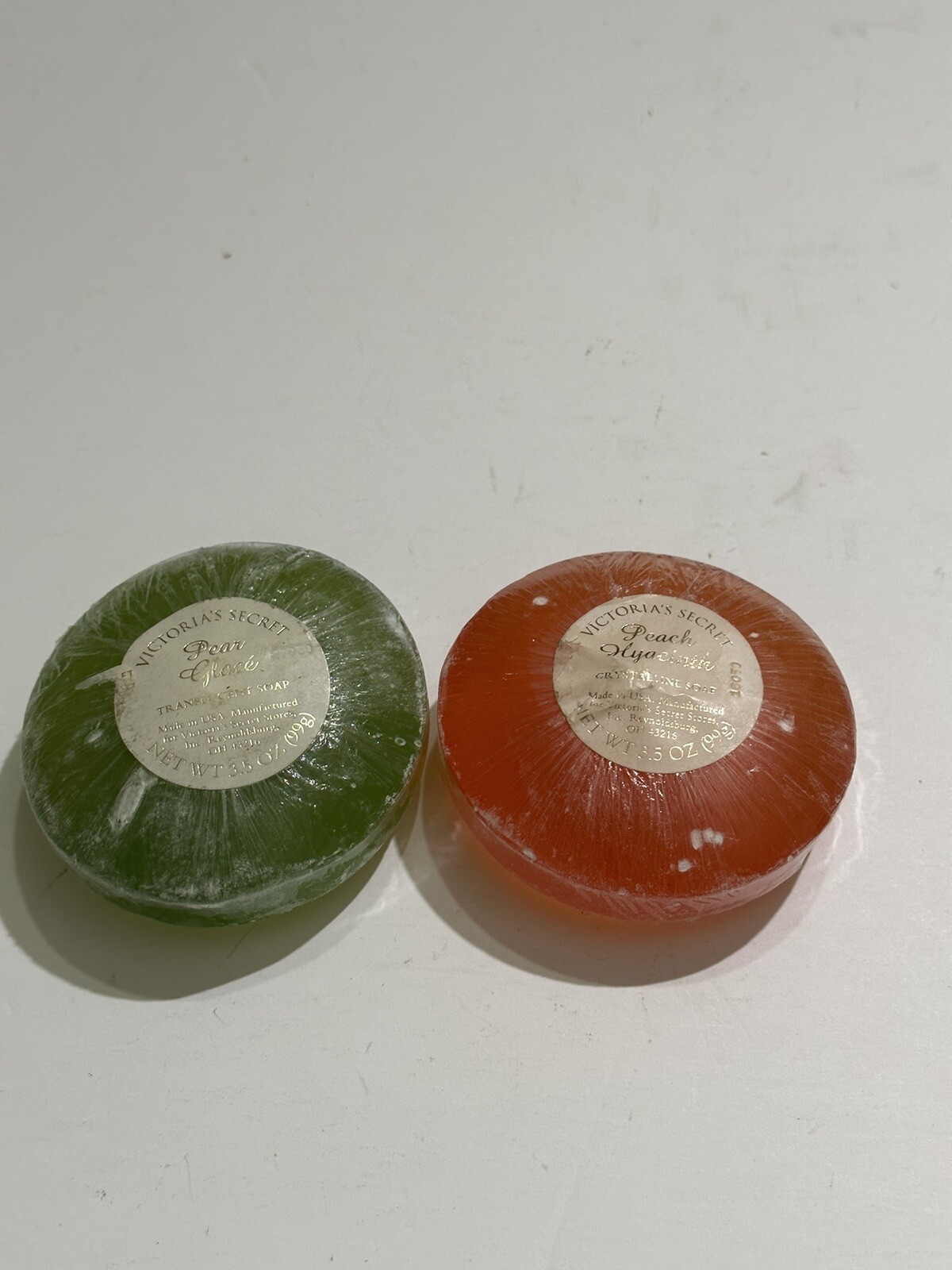 2 Victoria’s Secret Soap Bar pear Glacé Translucent & Peach Hyacinth Crystalline