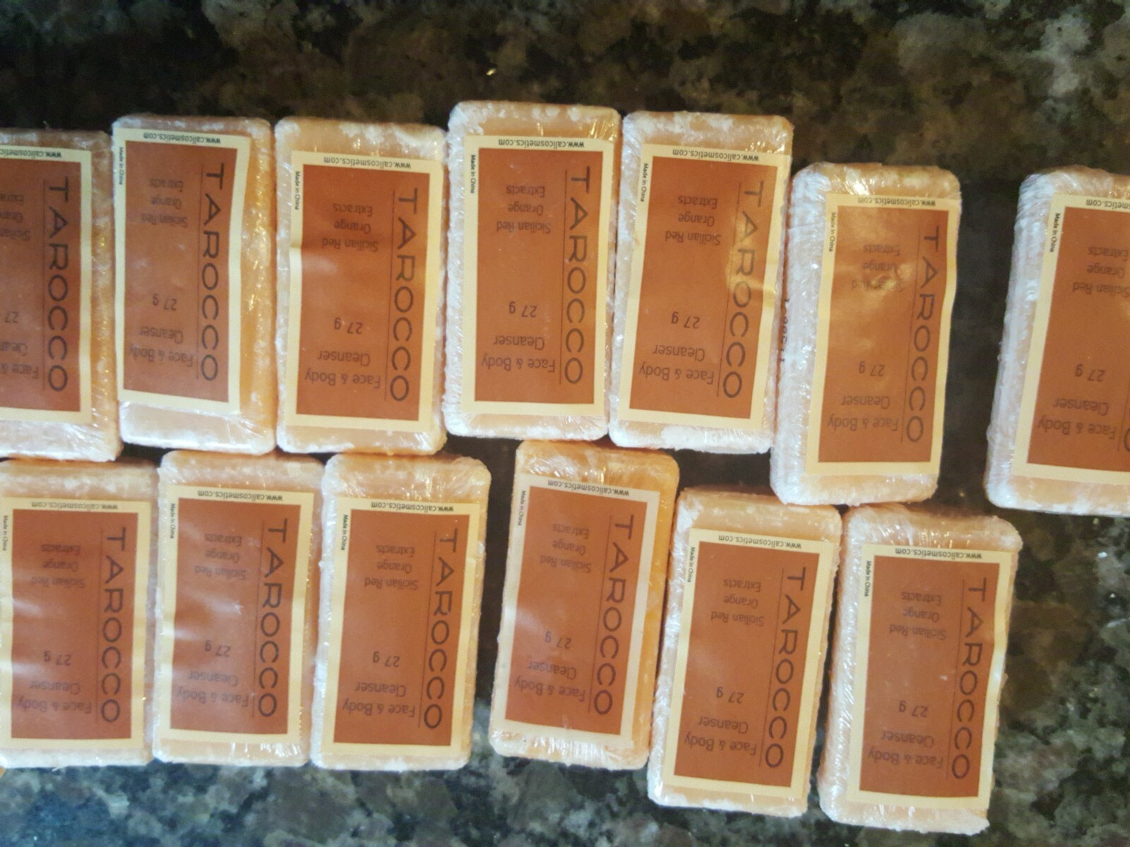 TAROCCO FACE & Body CLEANER 27g lot of 15 travel size Sicilian Red Orange extrac