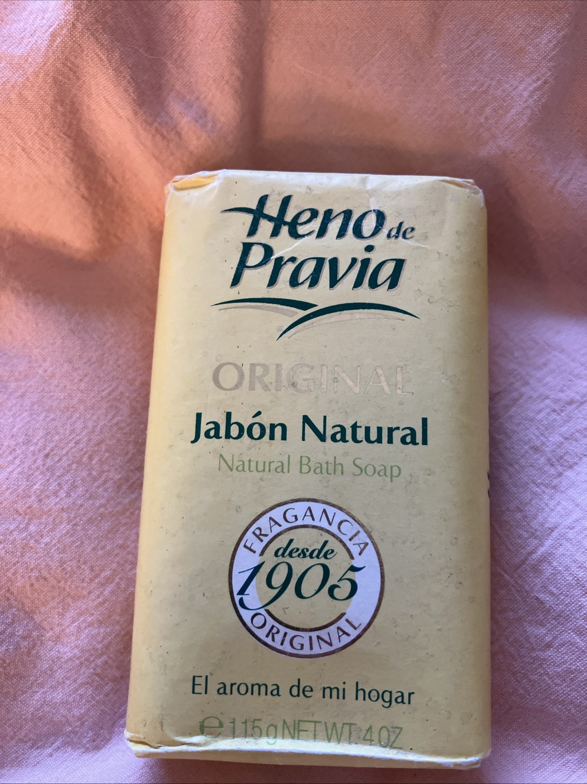 Heno de Pravia Original Jabon Natural Bath Bar Soap, 4oz. (115g)