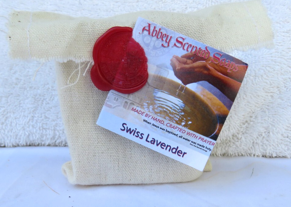 Abbey Scented Soap Hand Made SWISS LAVENDER Soap Bar 4.5 oz. NEW in Cloth Bag