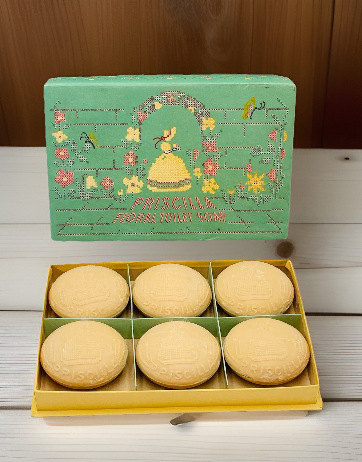 VTG Priscilla Floral Toilet Guest Bar Soap Cross Stich Southern Belle Box Set